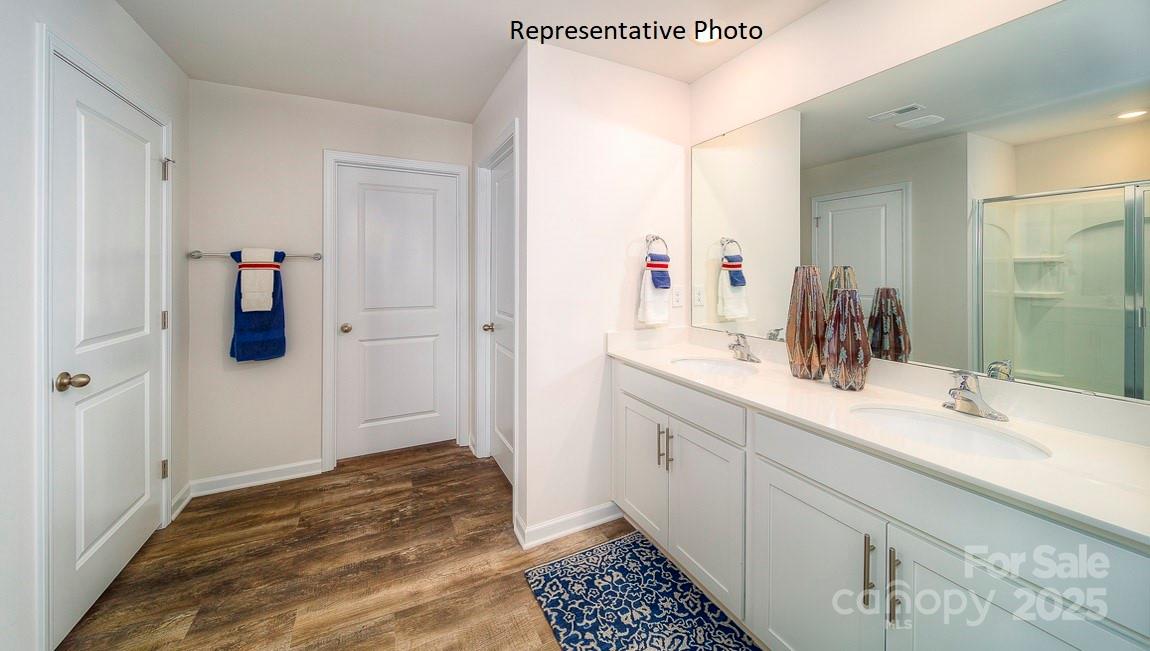 1410 Mammoth Road — Hickory