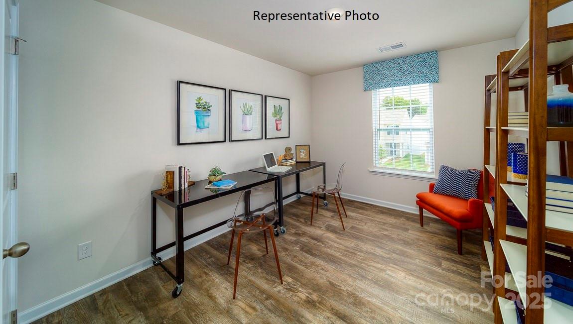 1410 Mammoth Road — Hickory
