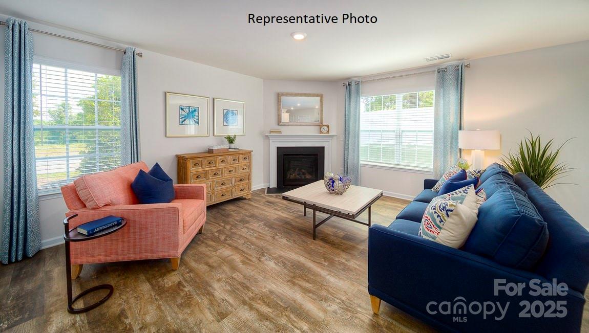1410 Mammoth Road — Hickory