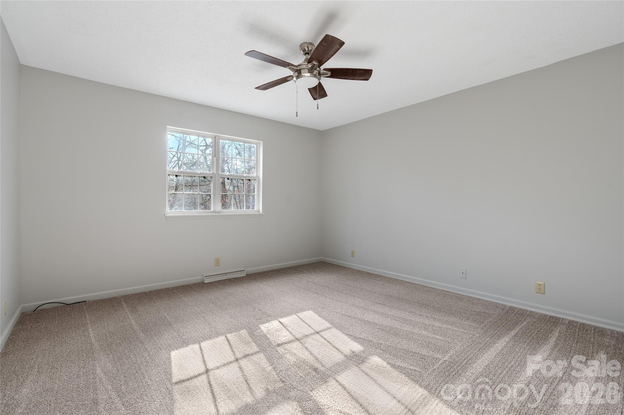 177 Country Road — Brevard