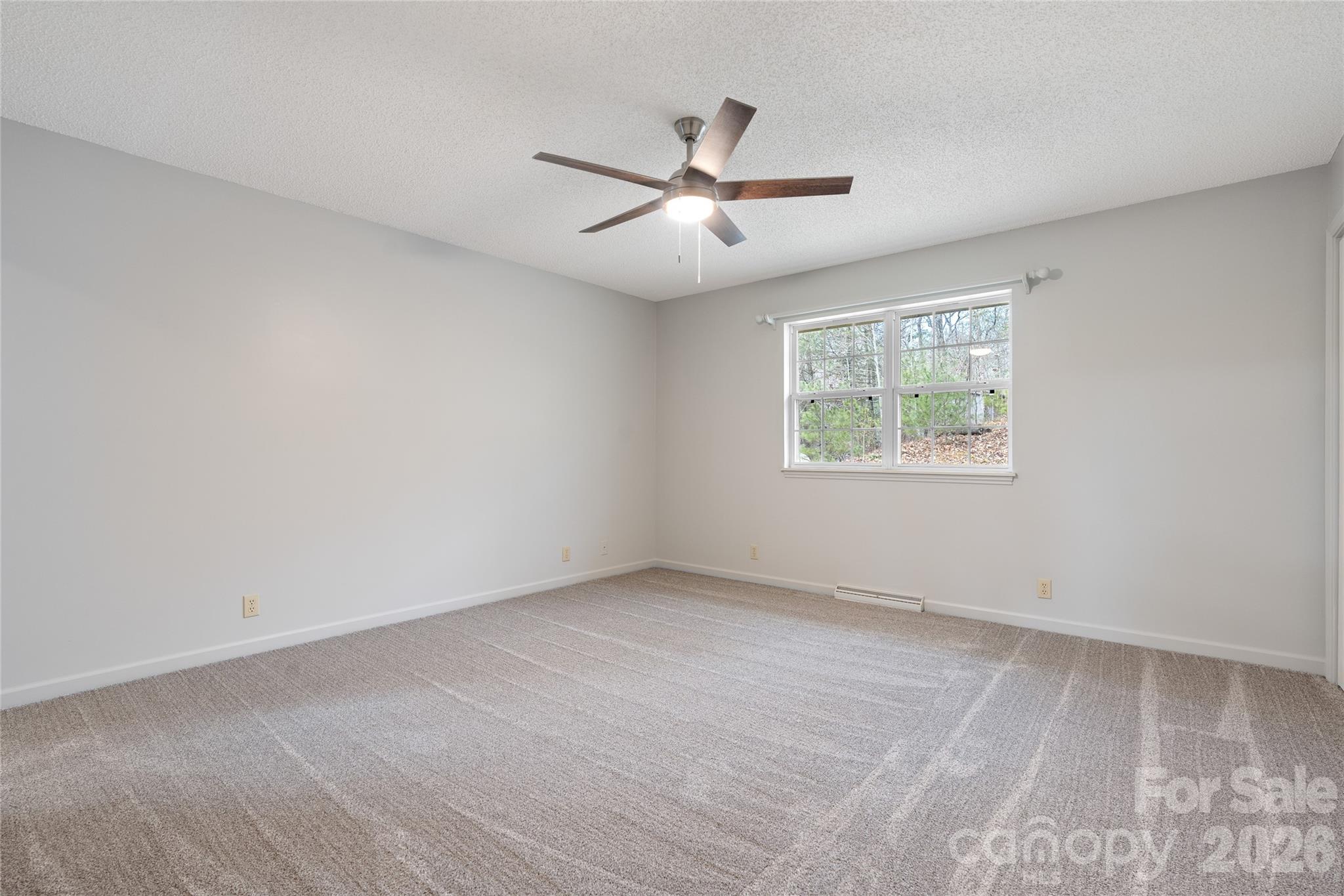 177 Country Road — Brevard