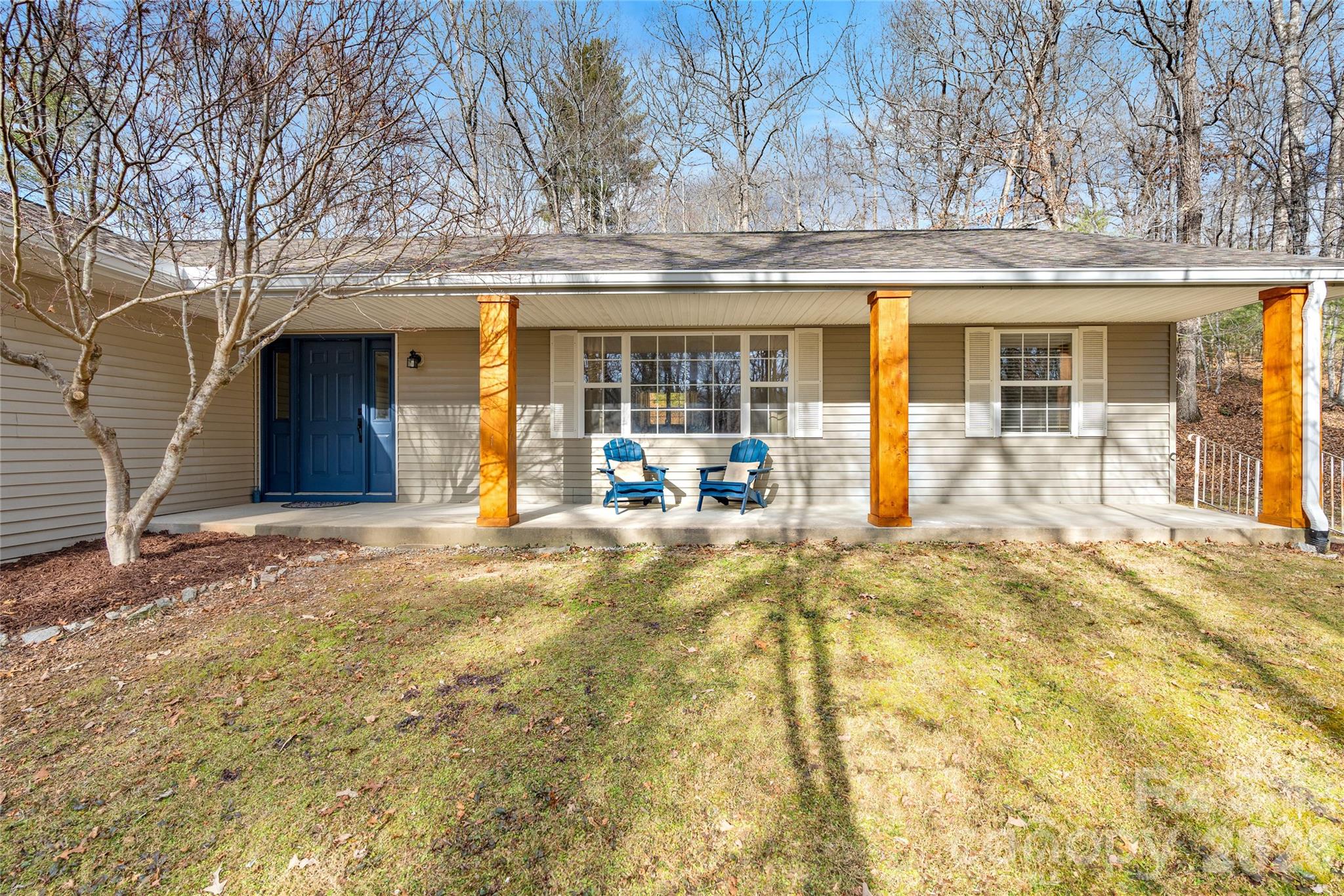 177 Country Road — Brevard
