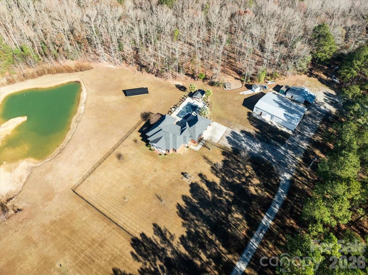 1935 Oakland Church Road — Chesterfield