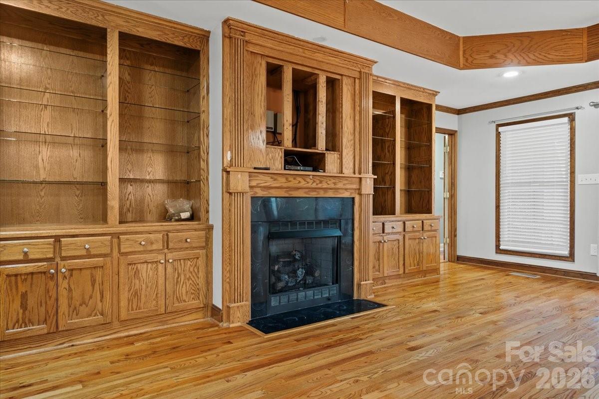 1935 Oakland Church Road — Chesterfield