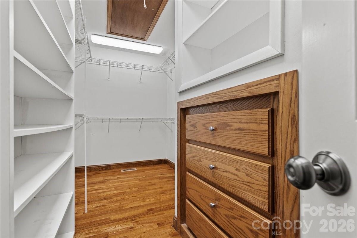 1935 Oakland Church Road — Chesterfield