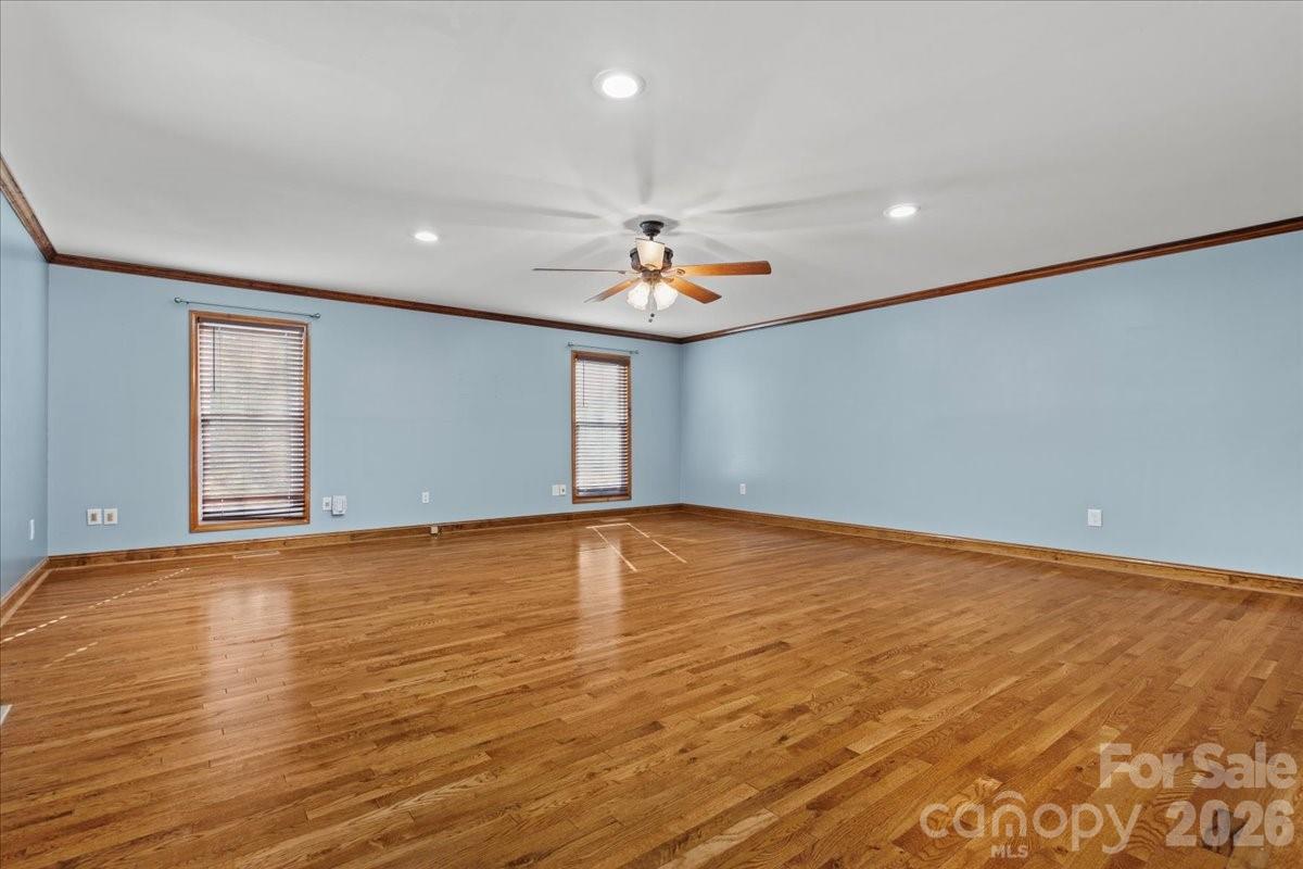 1935 Oakland Church Road — Chesterfield