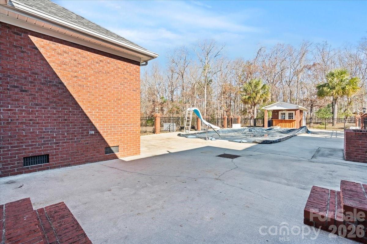 1935 Oakland Church Road — Chesterfield