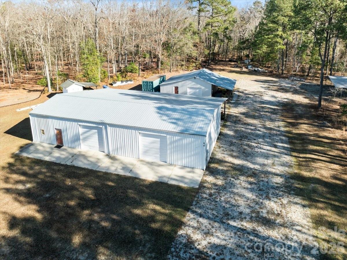 1935 Oakland Church Road — Chesterfield