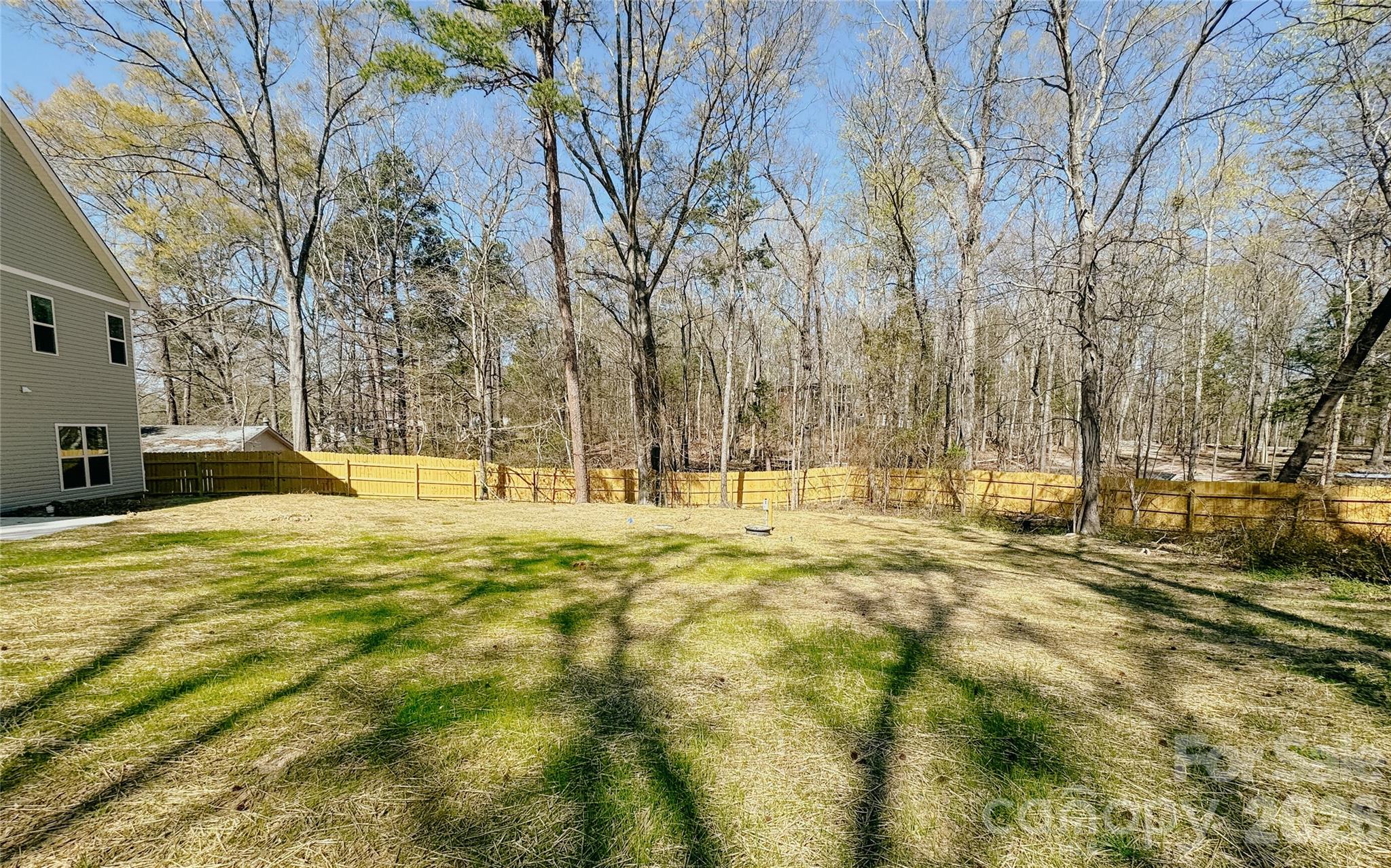 14139 Asbury Drive — Huntersville