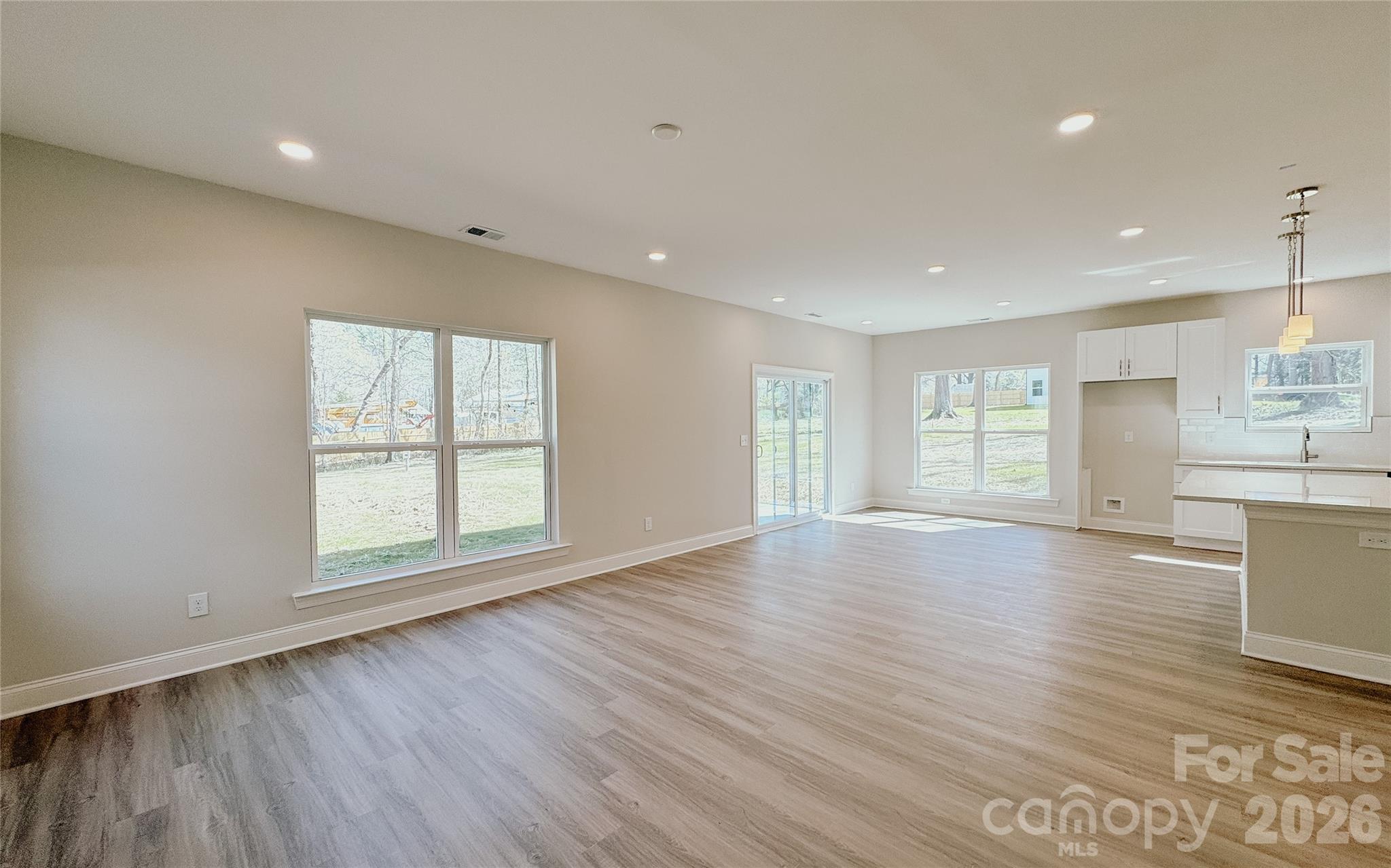 14139 Asbury Drive — Huntersville
