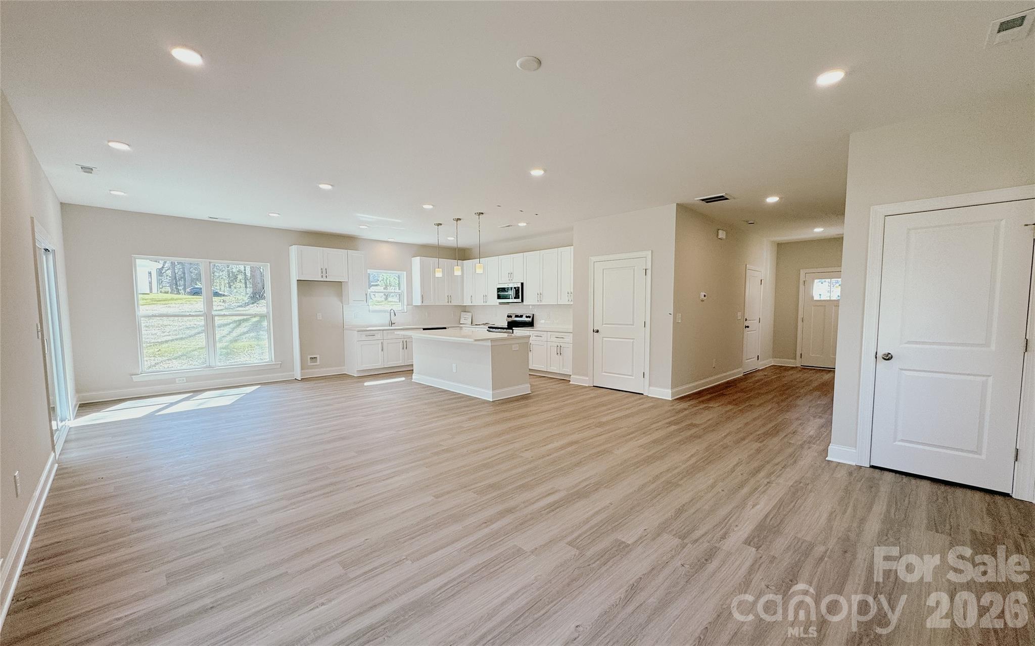 14139 Asbury Drive — Huntersville