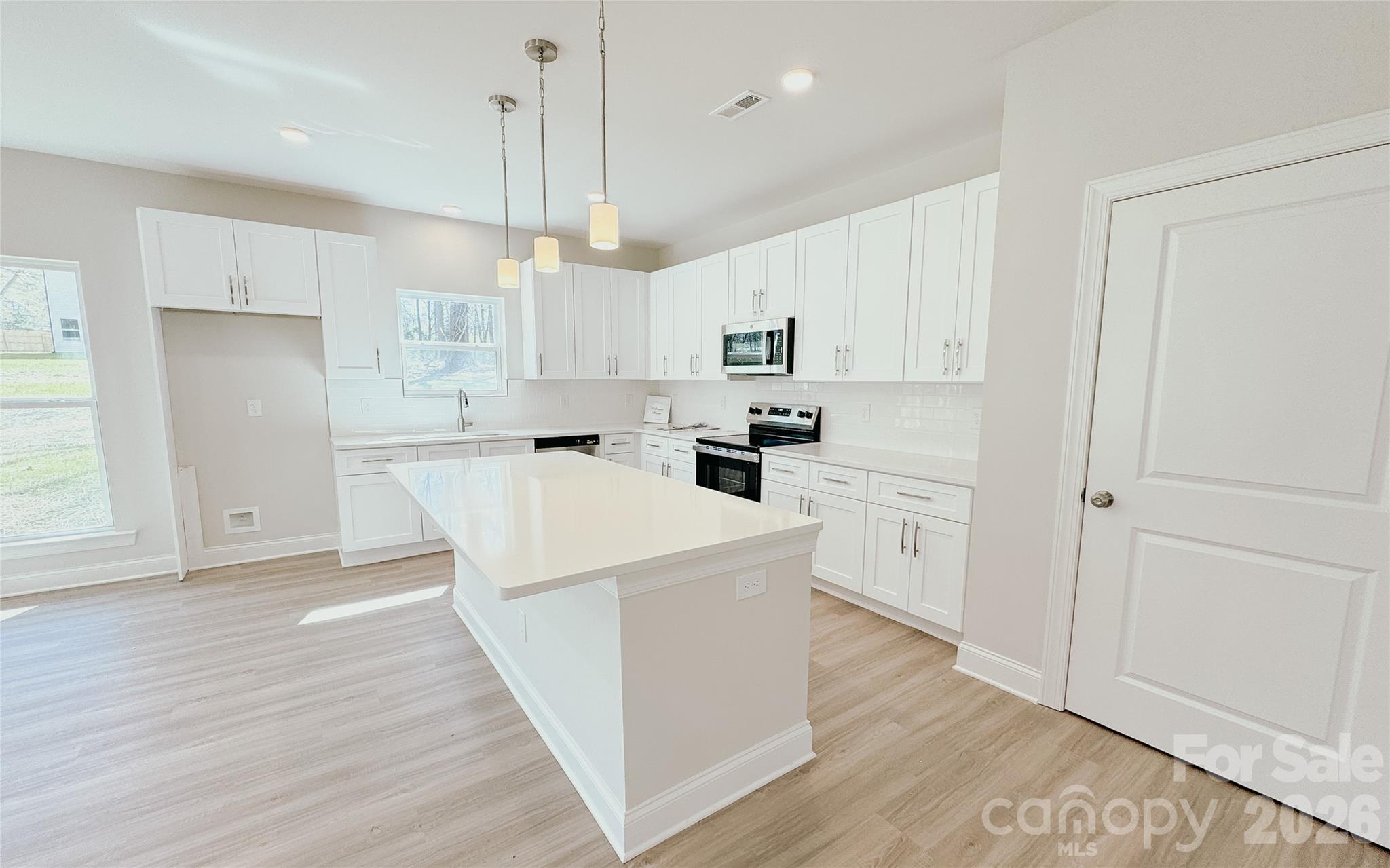 14139 Asbury Drive — Huntersville