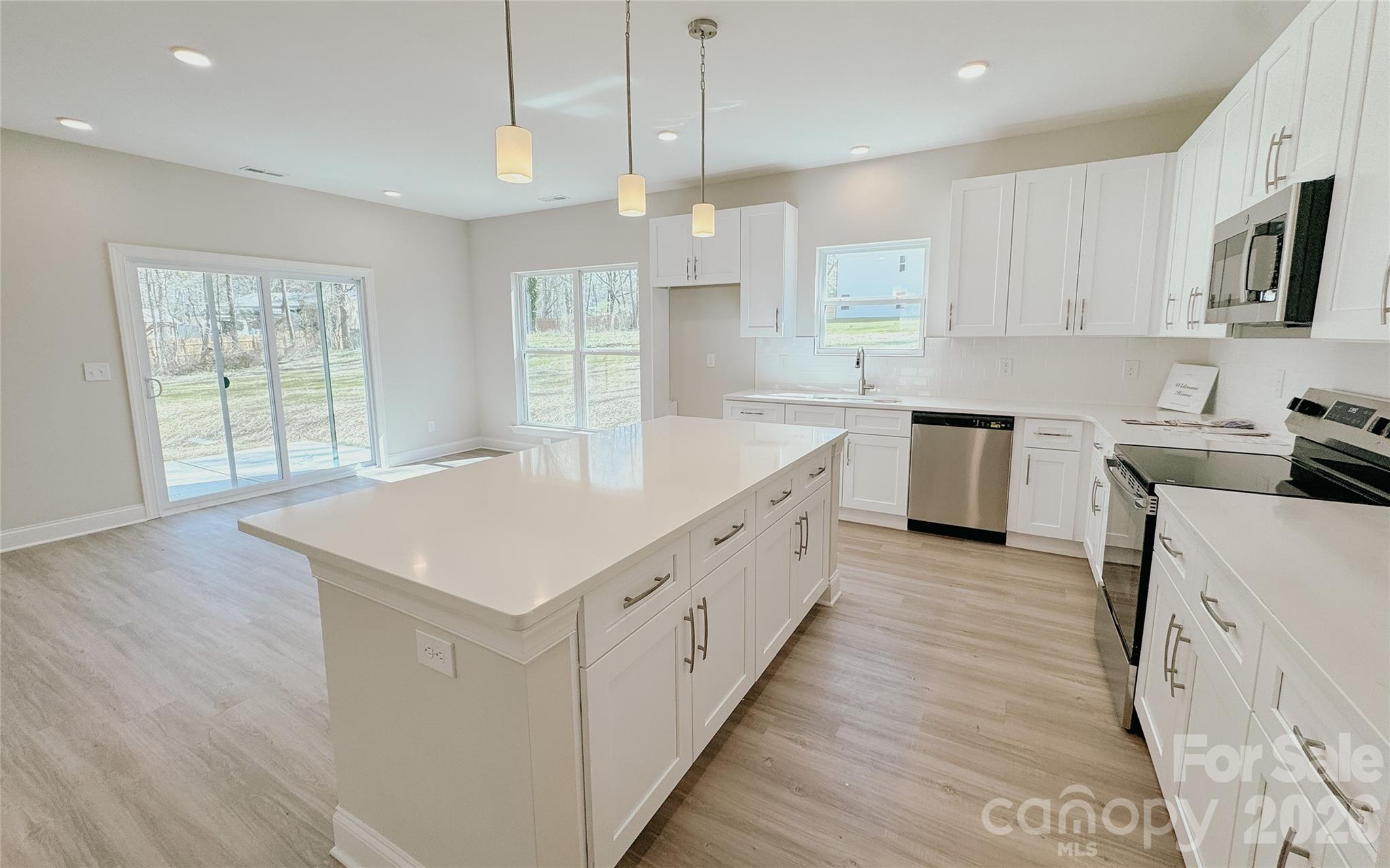 14139 Asbury Drive — Huntersville