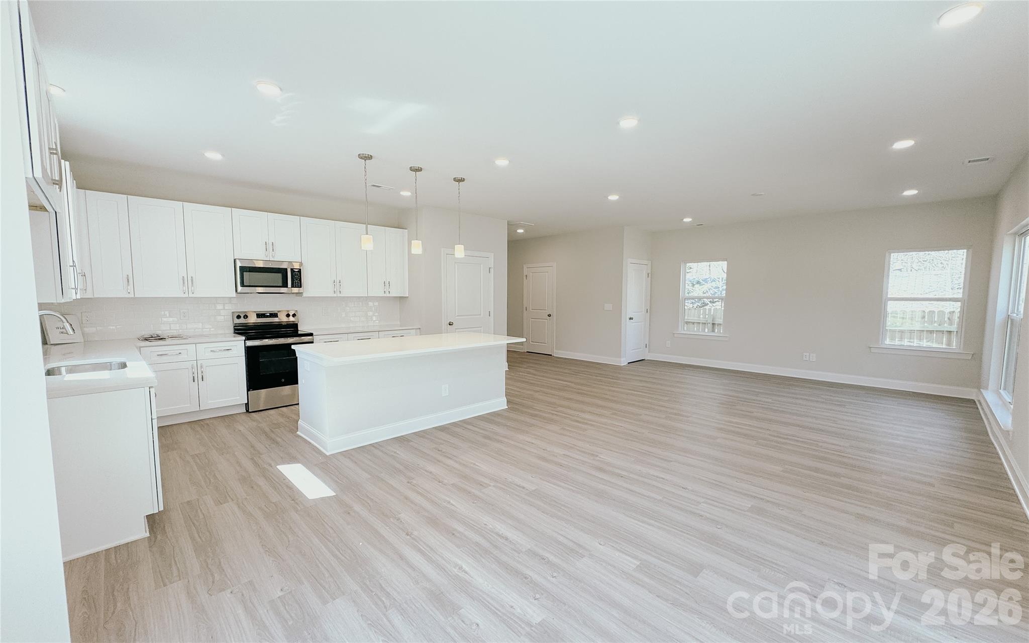 14139 Asbury Drive — Huntersville