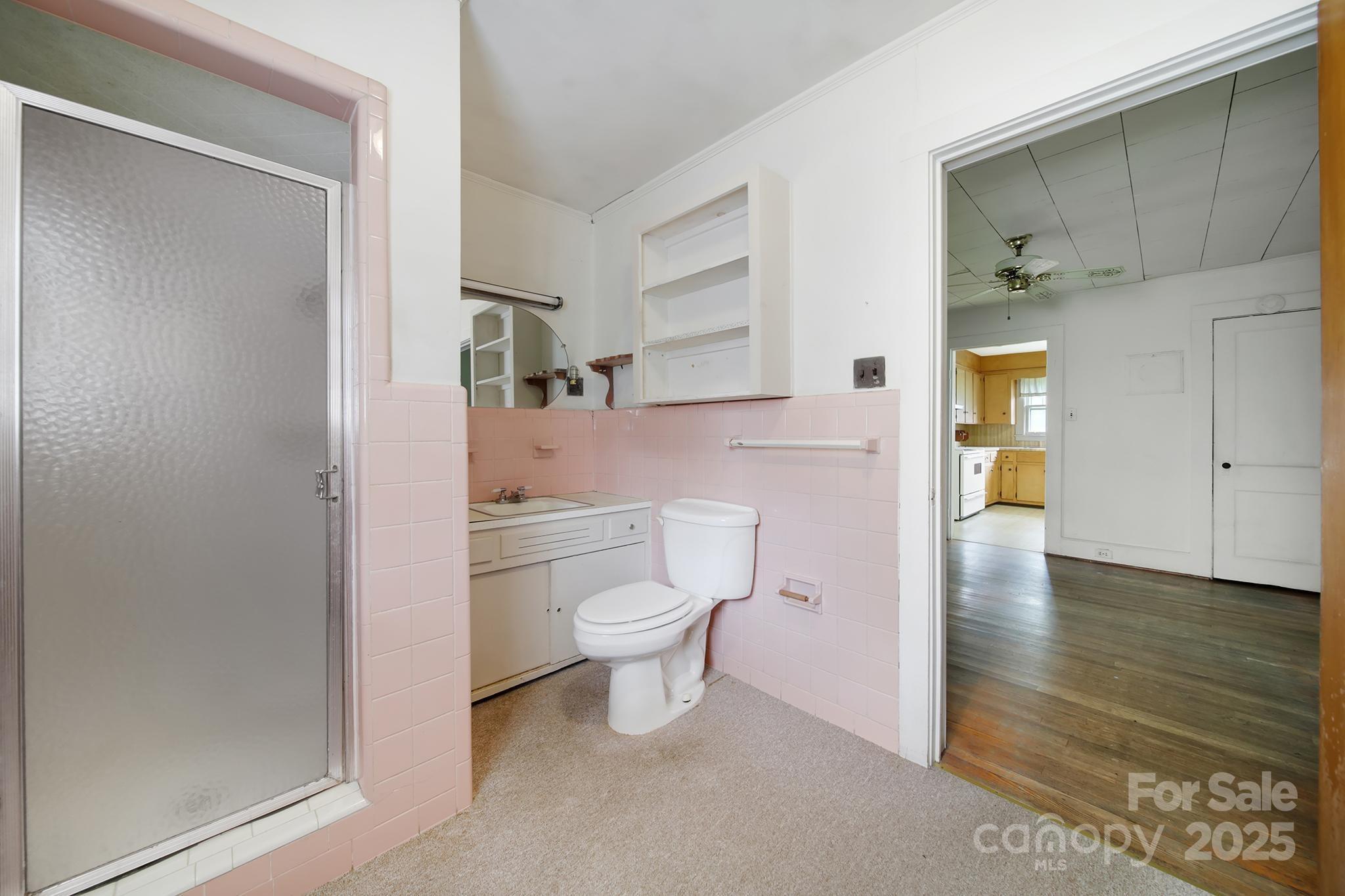 1670 Lynwood Drive — Lancaster