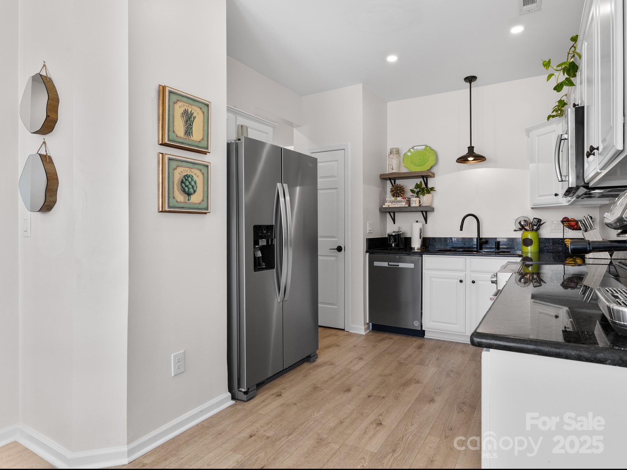 4022 Carl Parmer Drive — Harrisburg