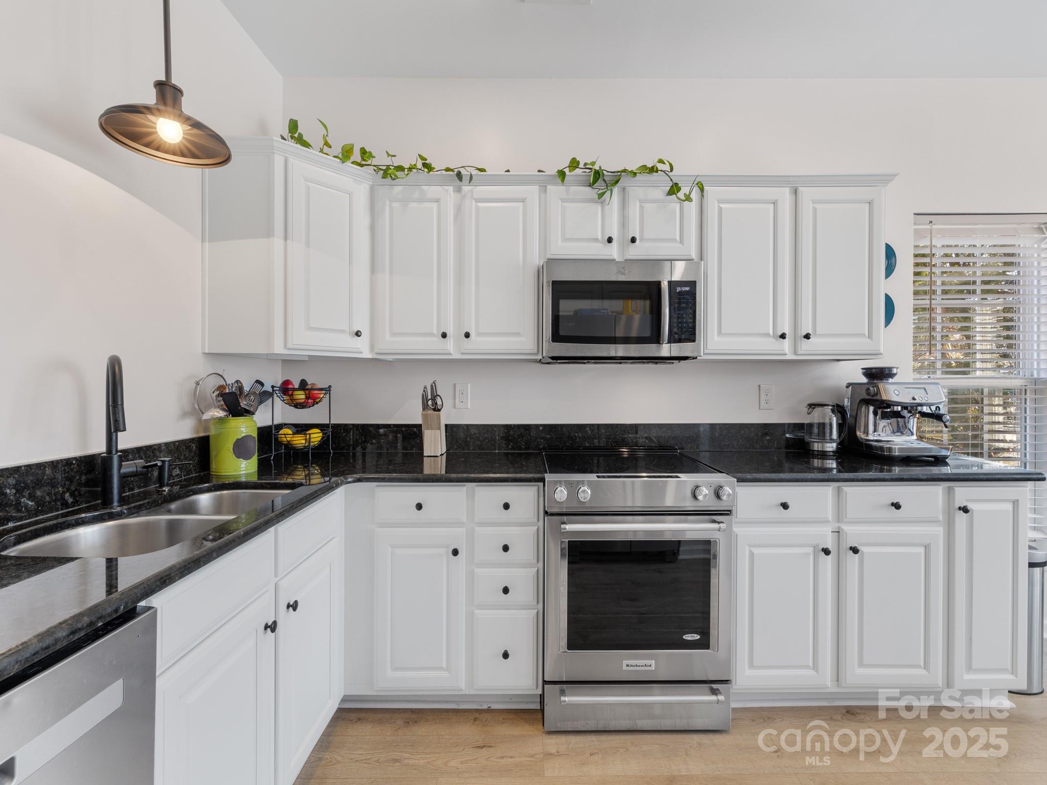 4022 Carl Parmer Drive — Harrisburg