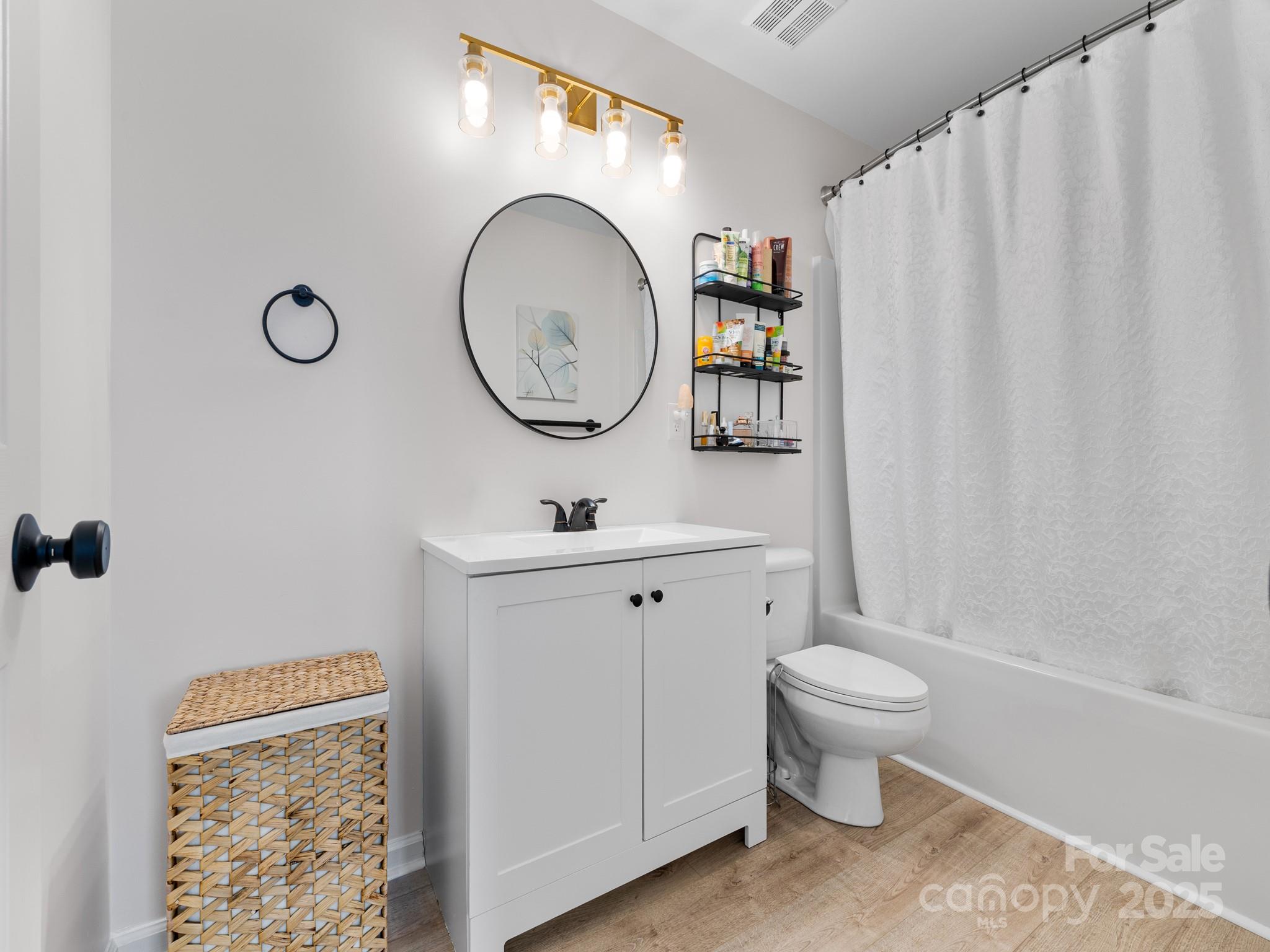 4022 Carl Parmer Drive — Harrisburg