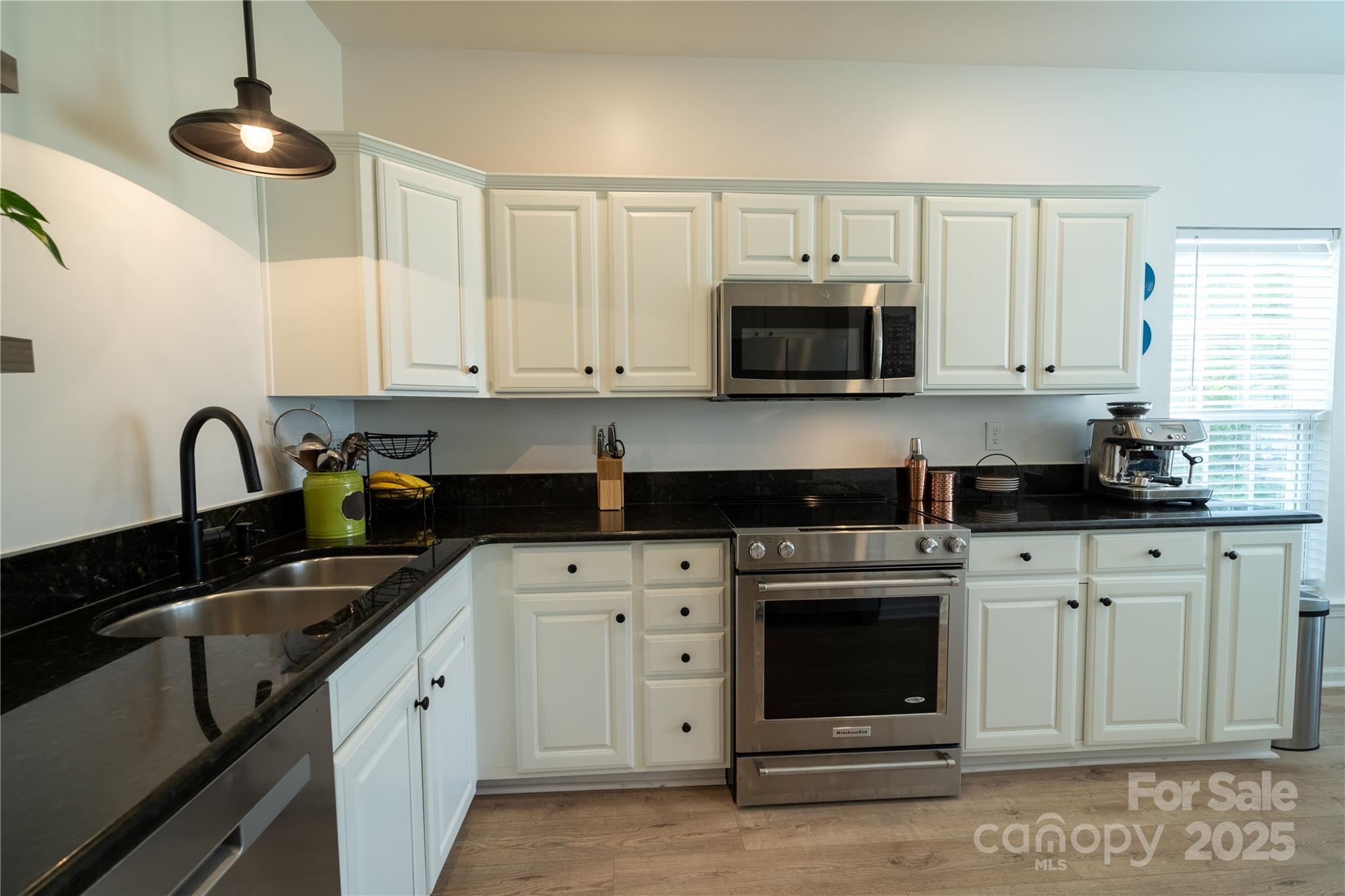 4022 Carl Parmer Drive — Harrisburg