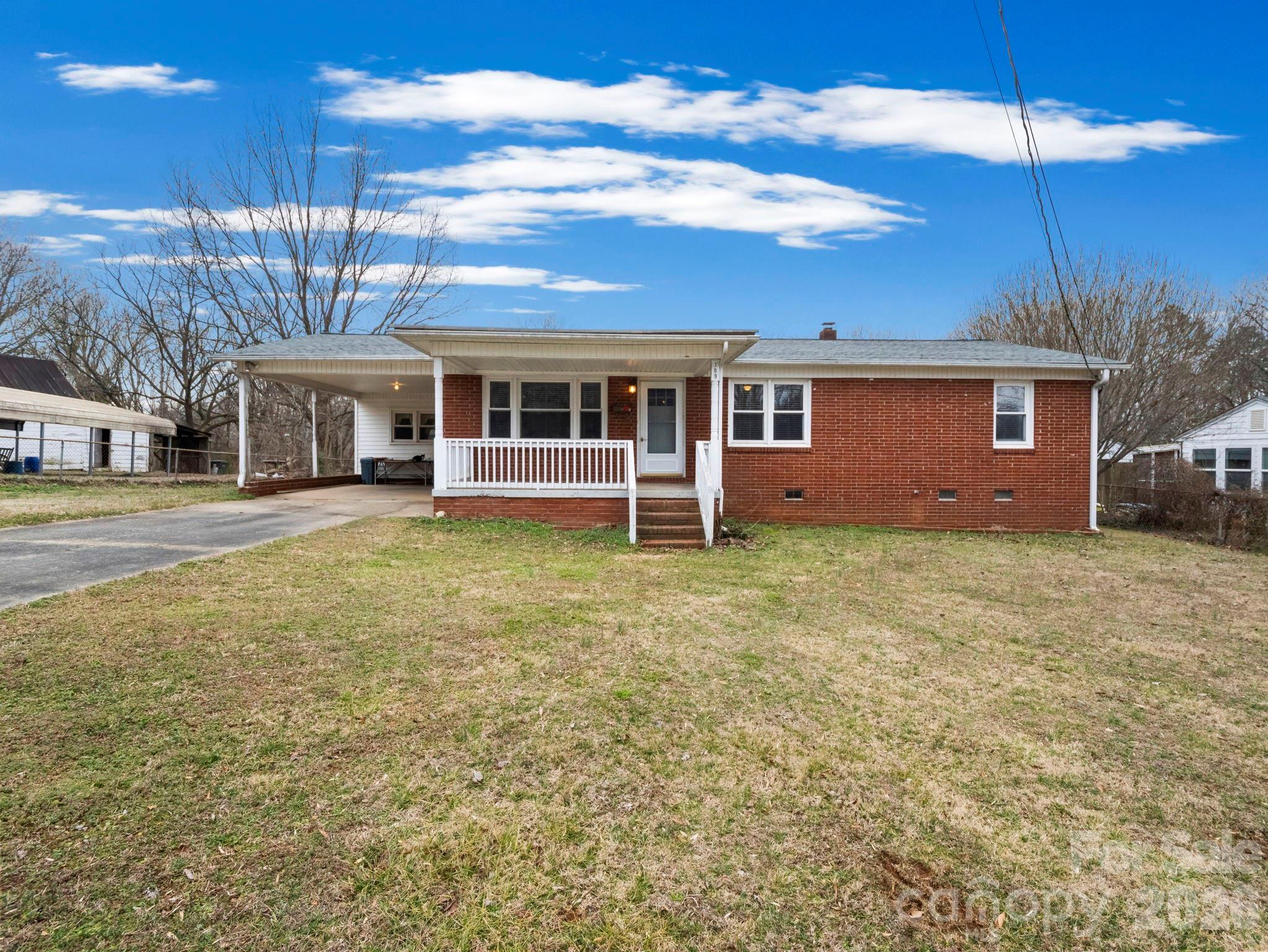 309 Green Street — Lincolnton