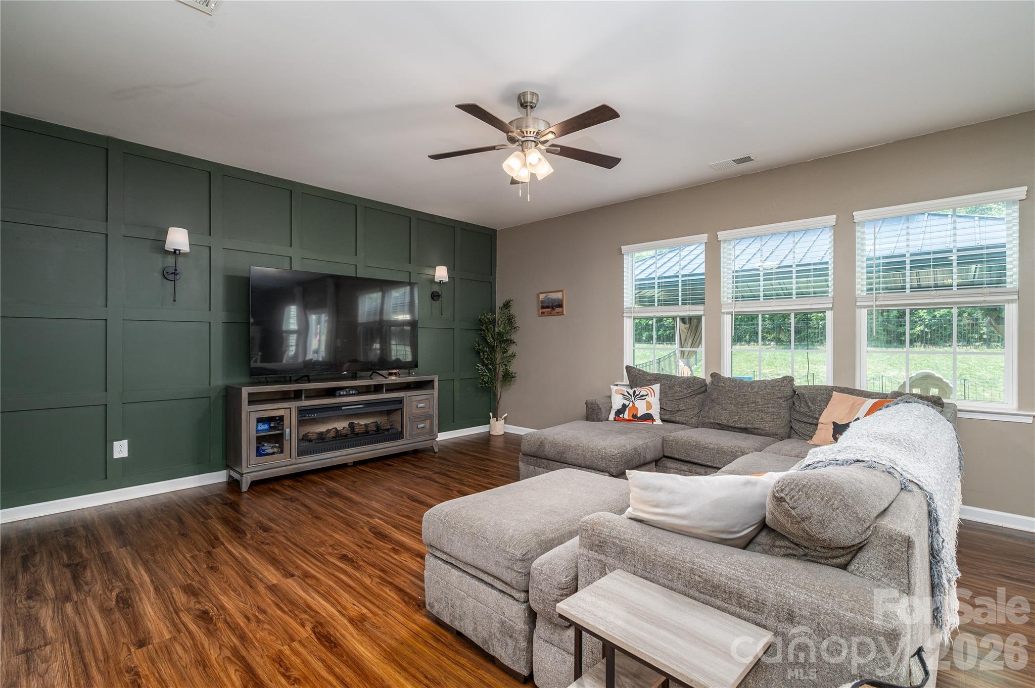 2643 Swamp Chestnut Oak Drive — Gastonia