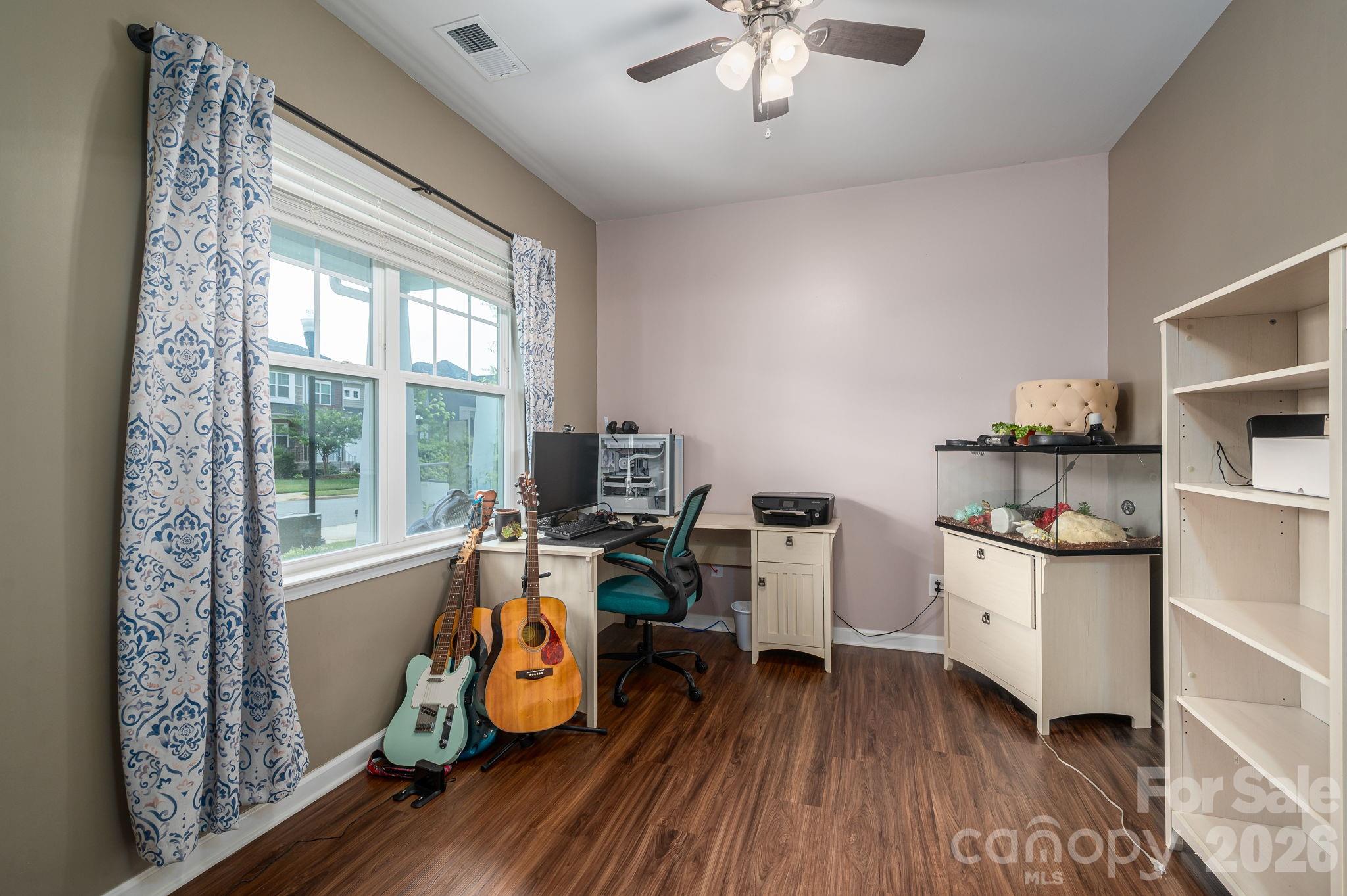 2643 Swamp Chestnut Oak Drive — Gastonia