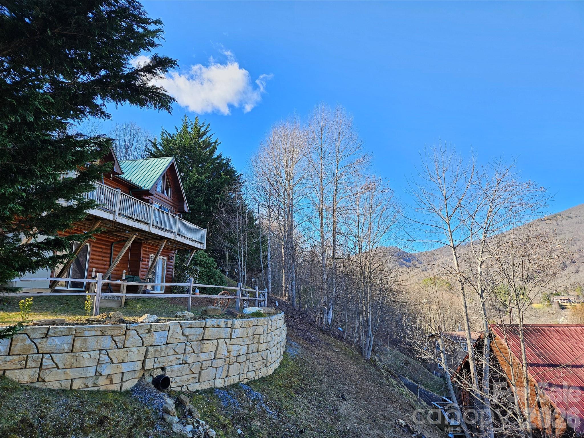 16 Hiawatha Drive — Maggie Valley
