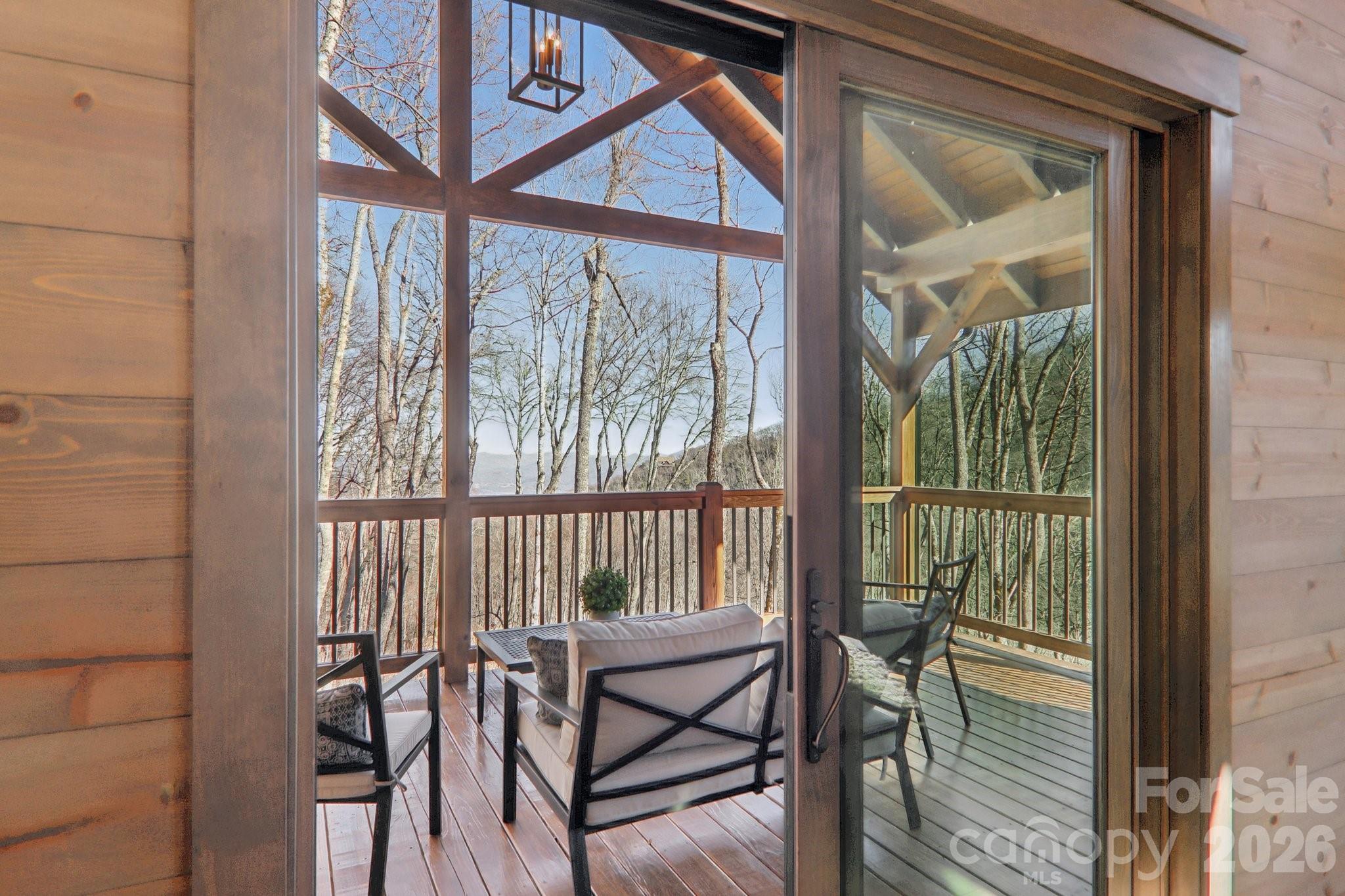 102 Iga Trail — Maggie Valley