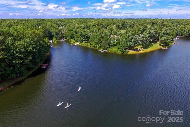 2834 Alvin Way — Charlotte