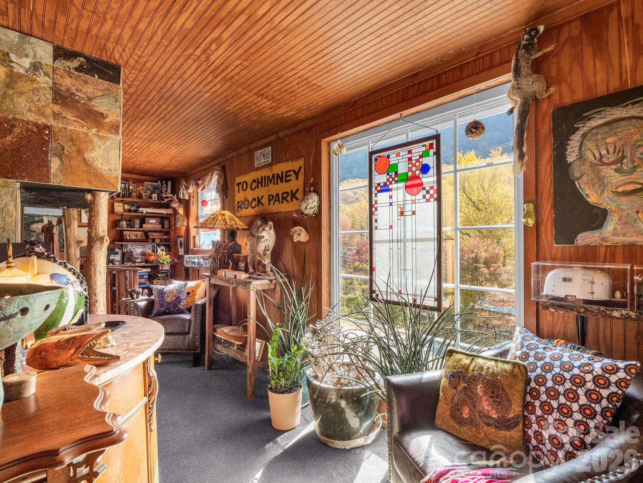 712 Main Street — Chimney Rock