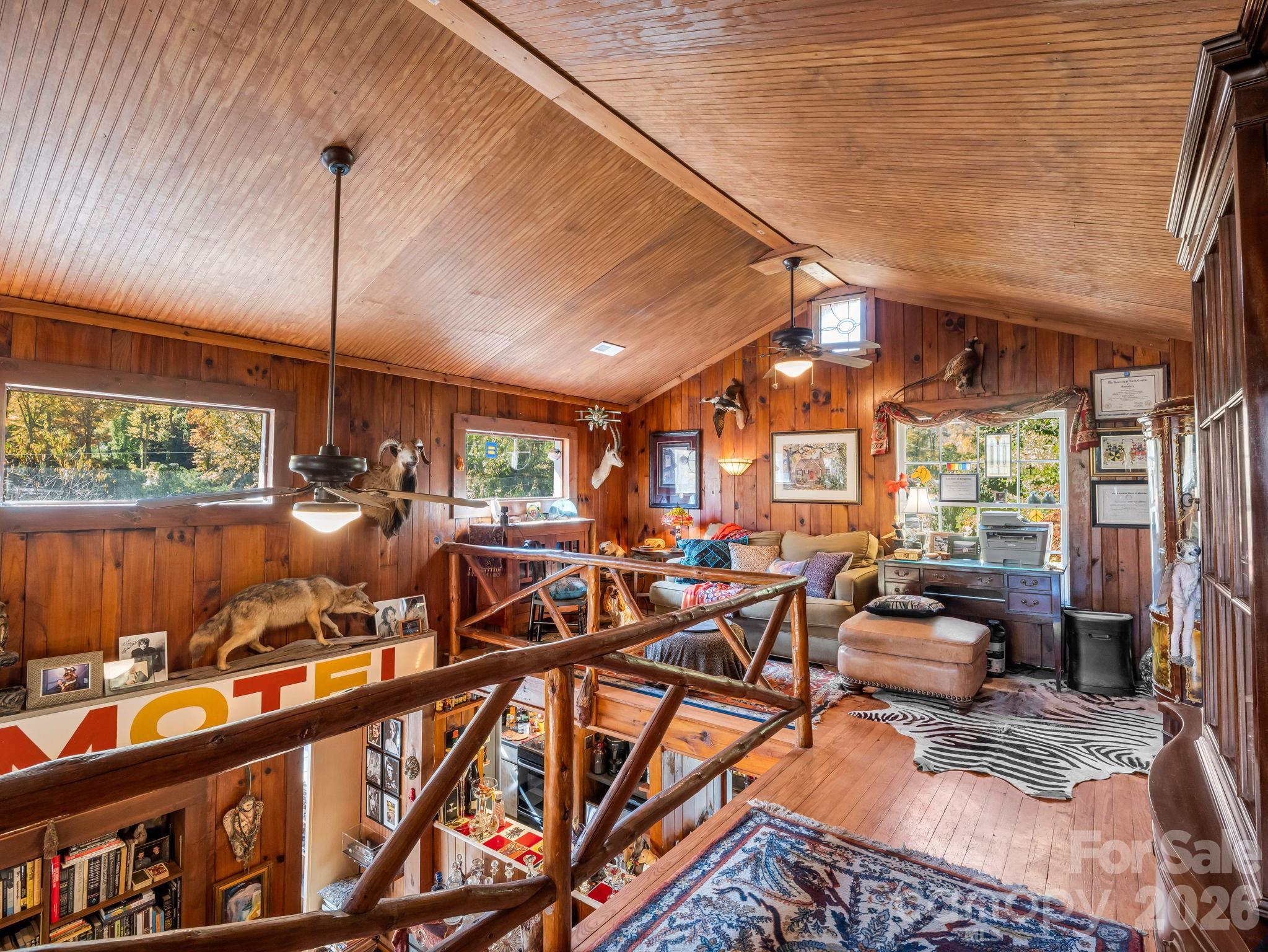 712 Main Street — Chimney Rock
