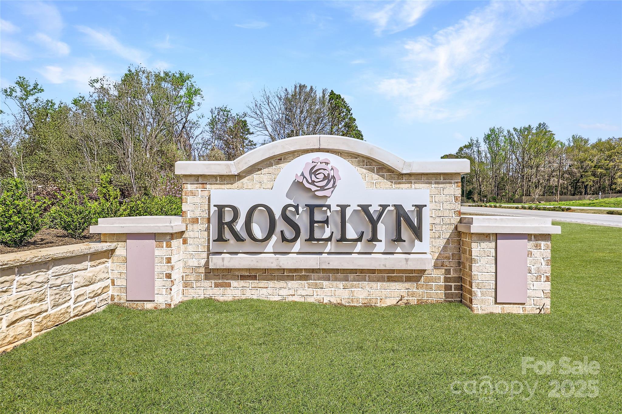 2255 Moon Crest Road #137 — Lancaster