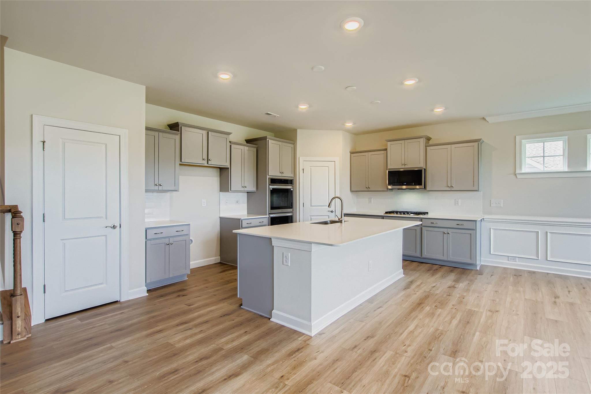 2255 Moon Crest Road #137 — Lancaster