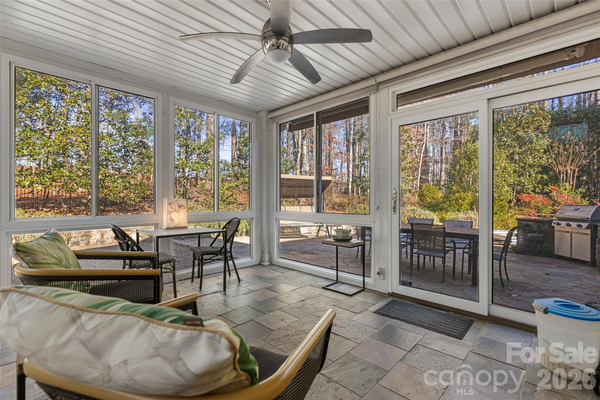 30 Winged Foot Court — Spartanburg
