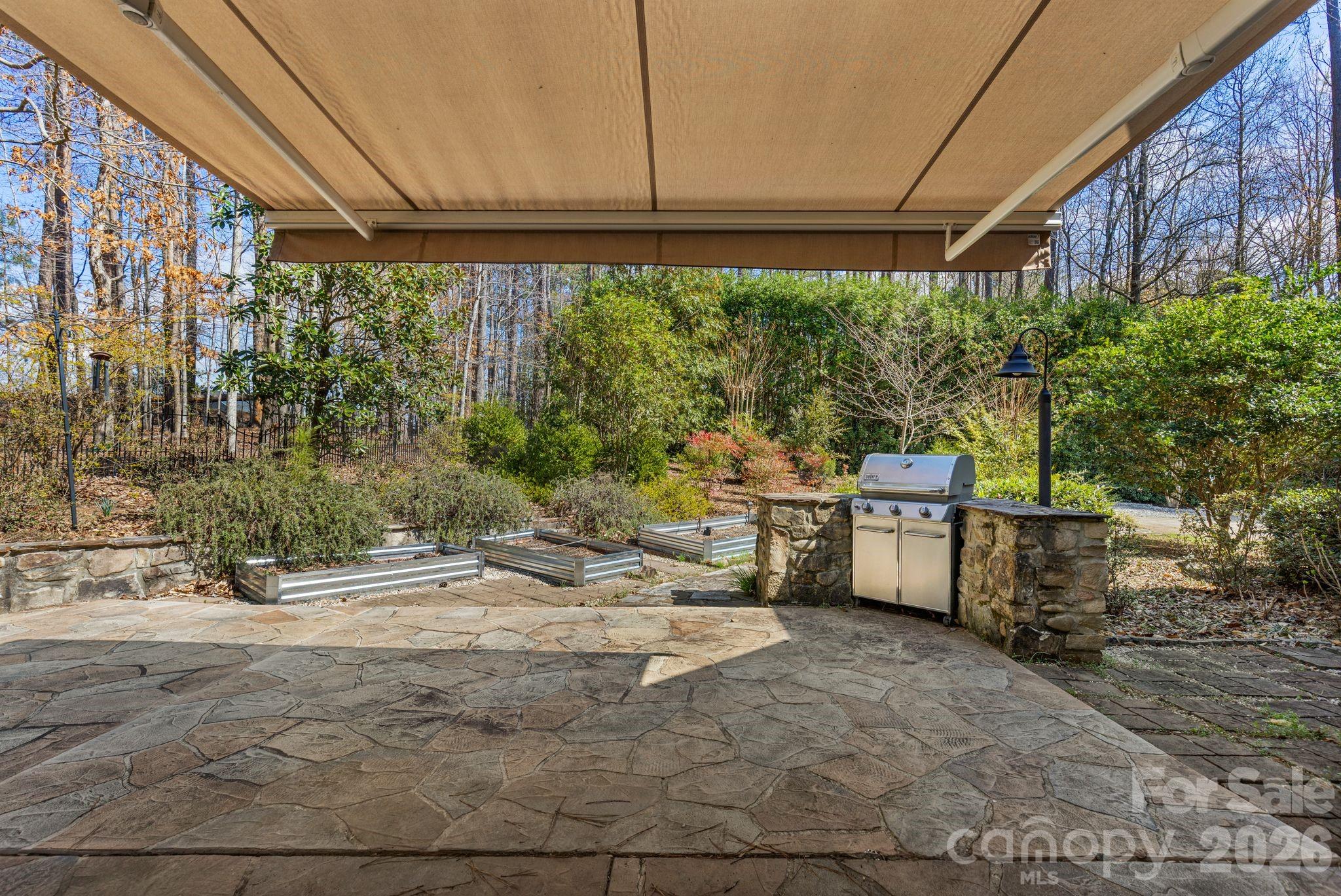 30 Winged Foot Court — Spartanburg