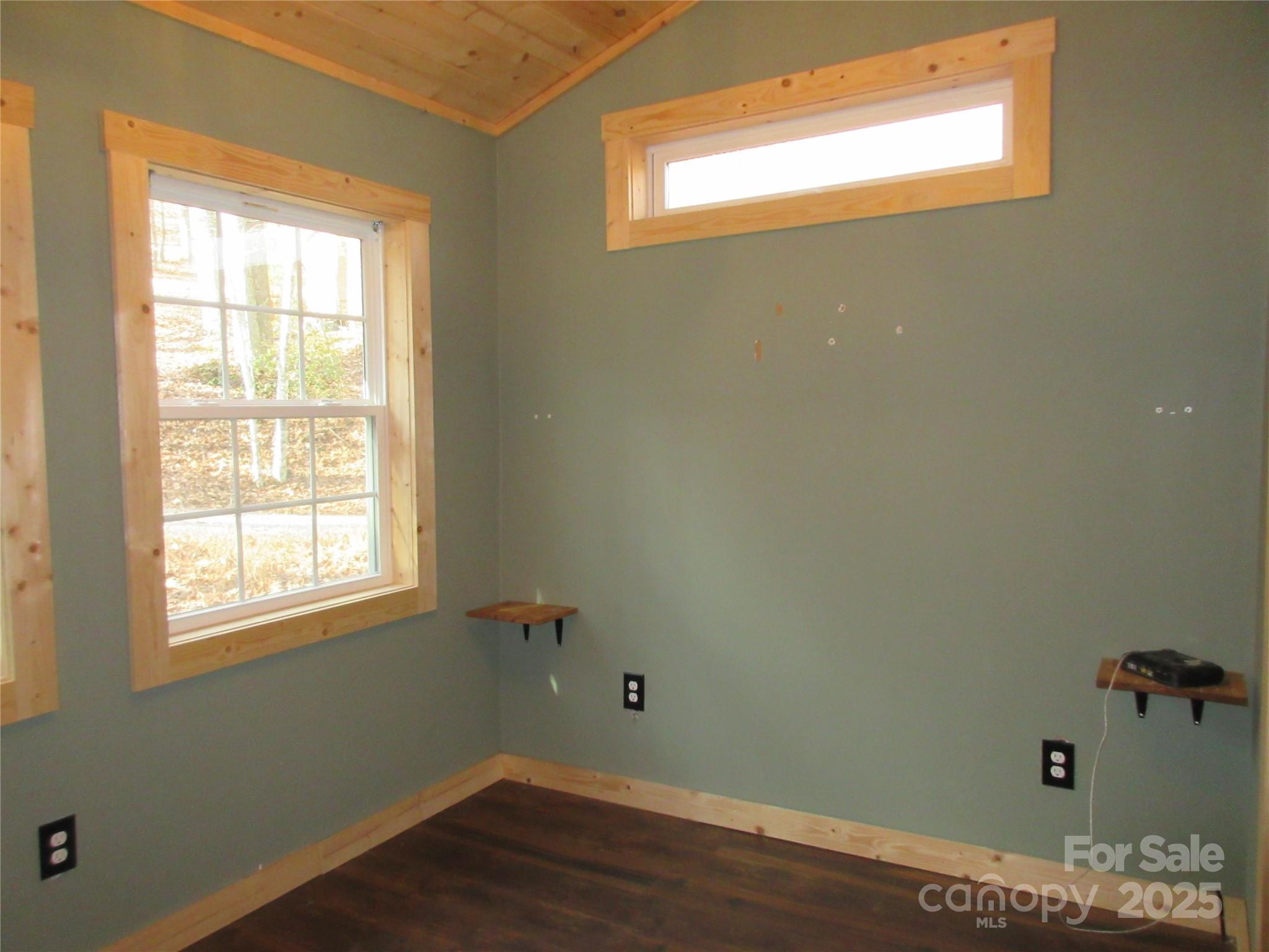 30 Rainbow Lake Circle — Black Mountain