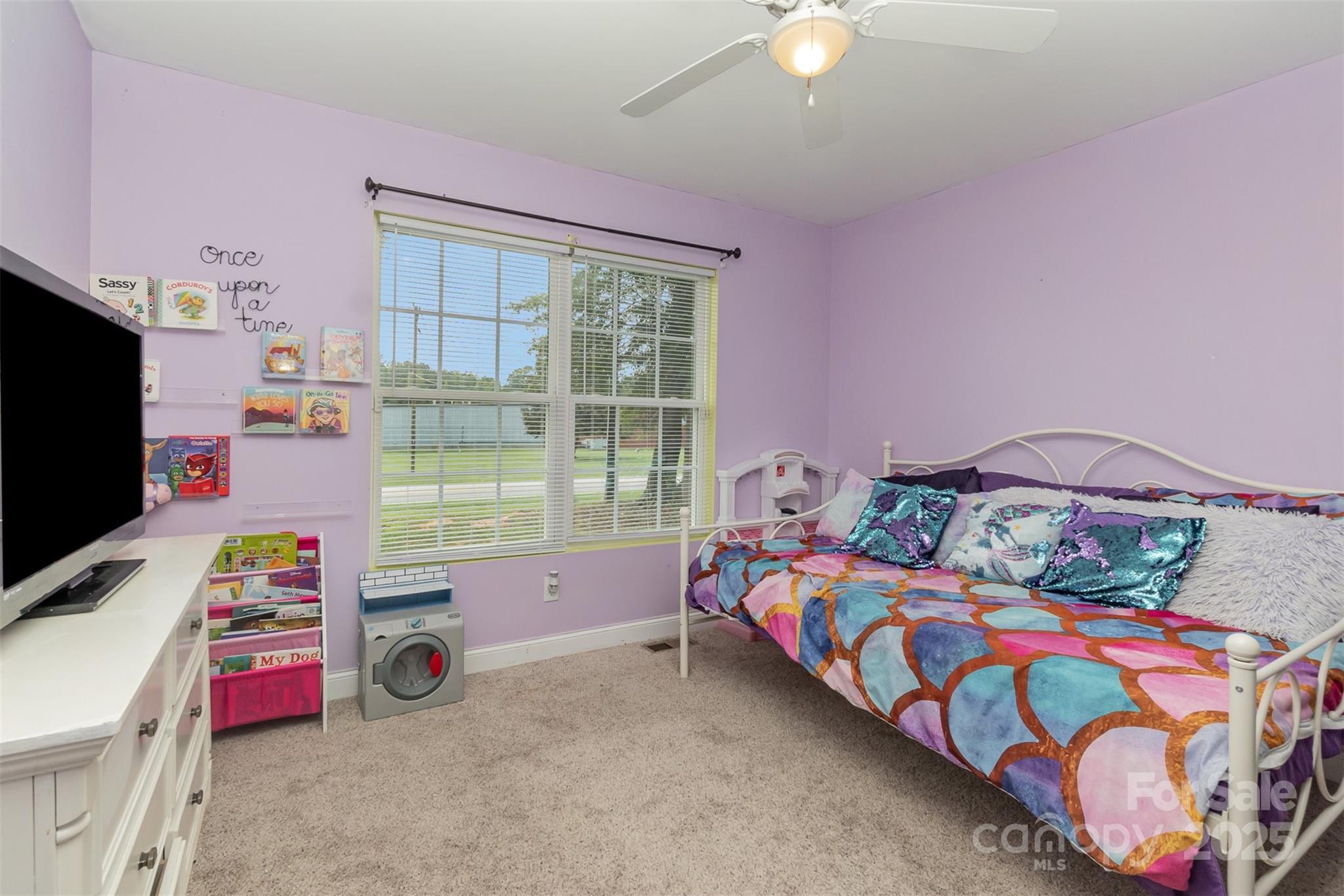 2211 Airport Road — Lancaster