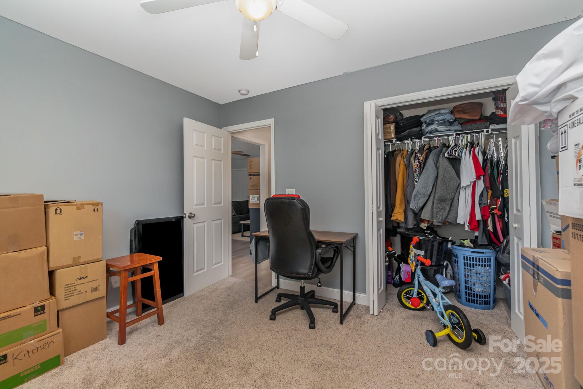 2211 Airport Road — Lancaster