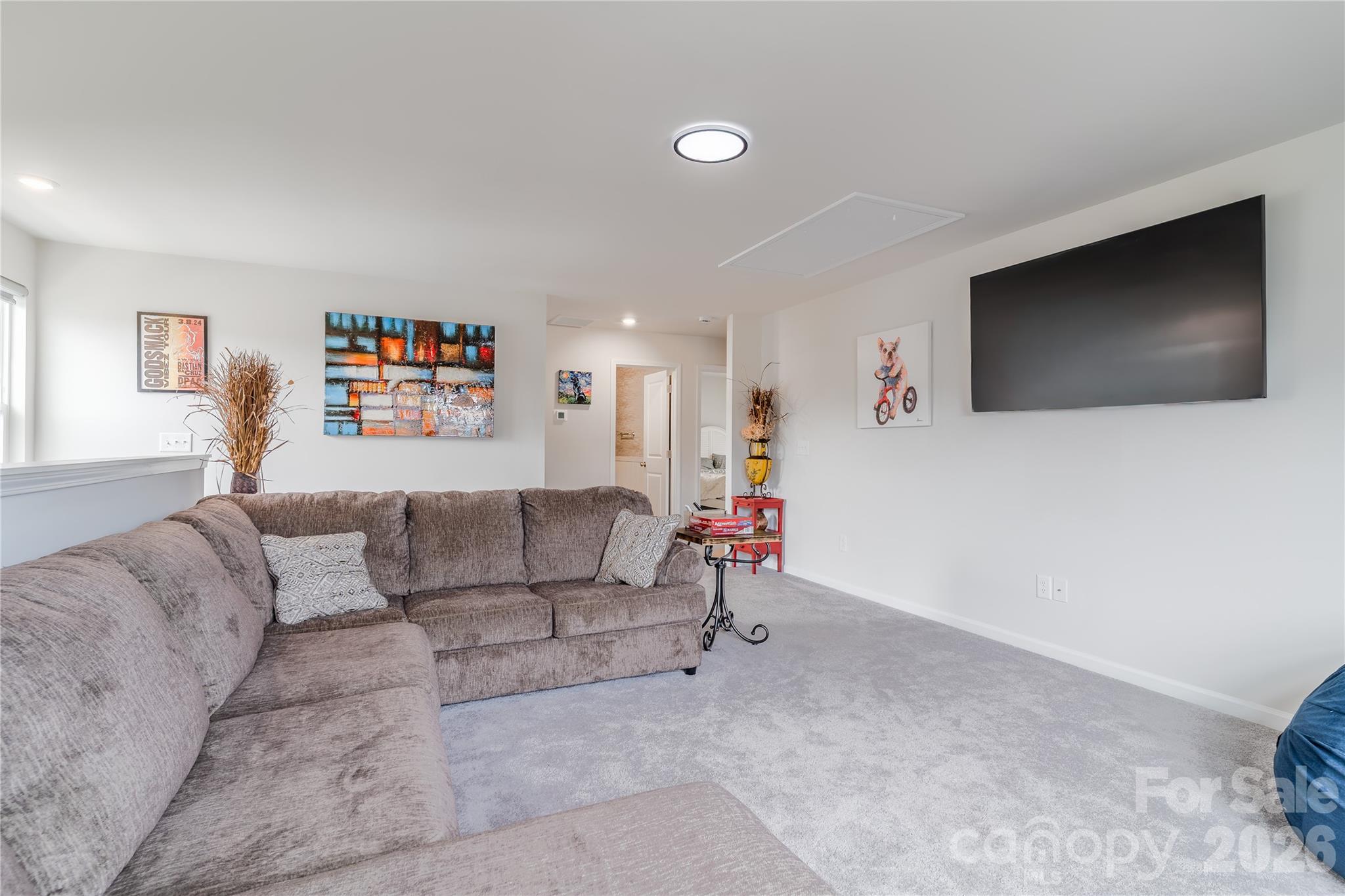 6499 Gopher Road — Lancaster