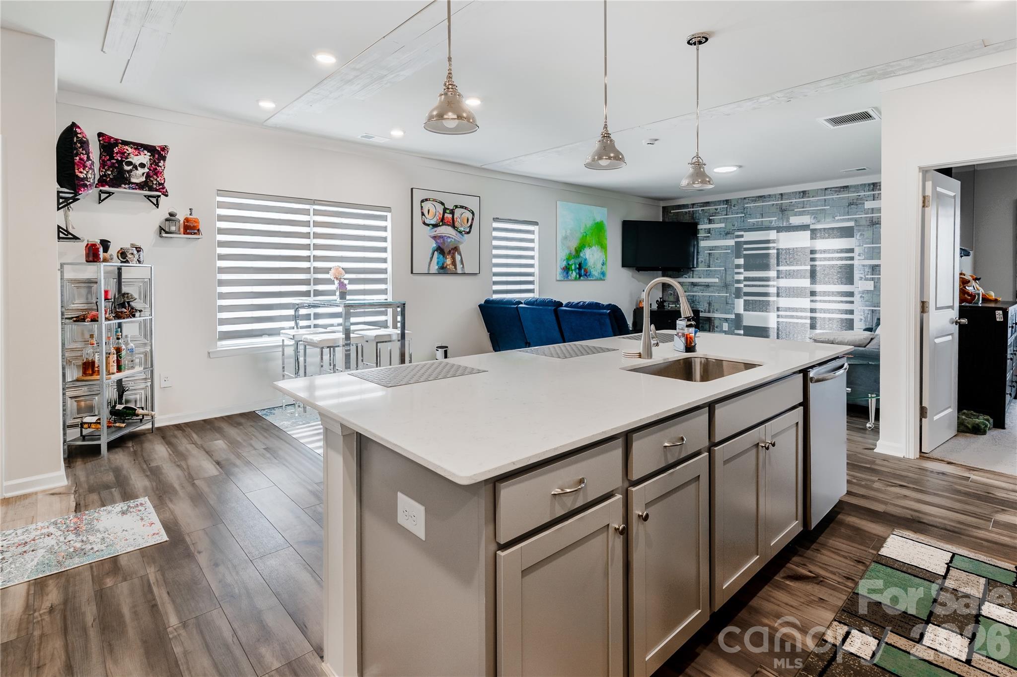 6499 Gopher Road — Lancaster