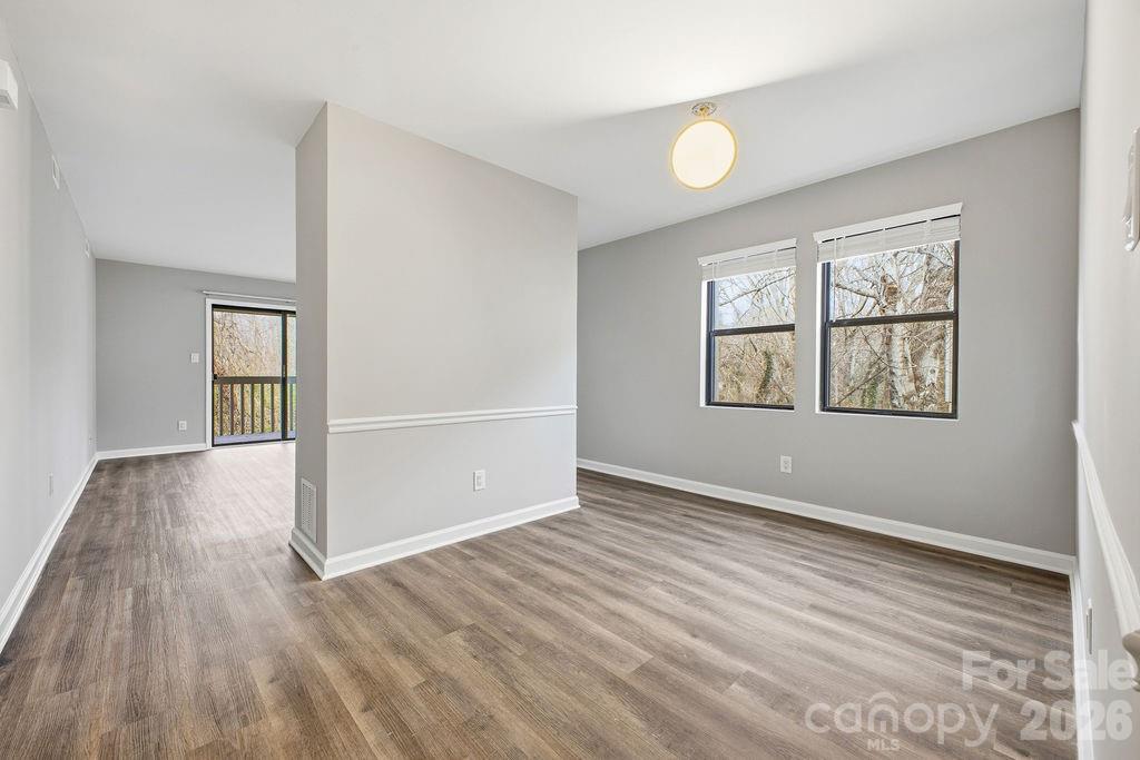 1605 Abbey Circle — Asheville
