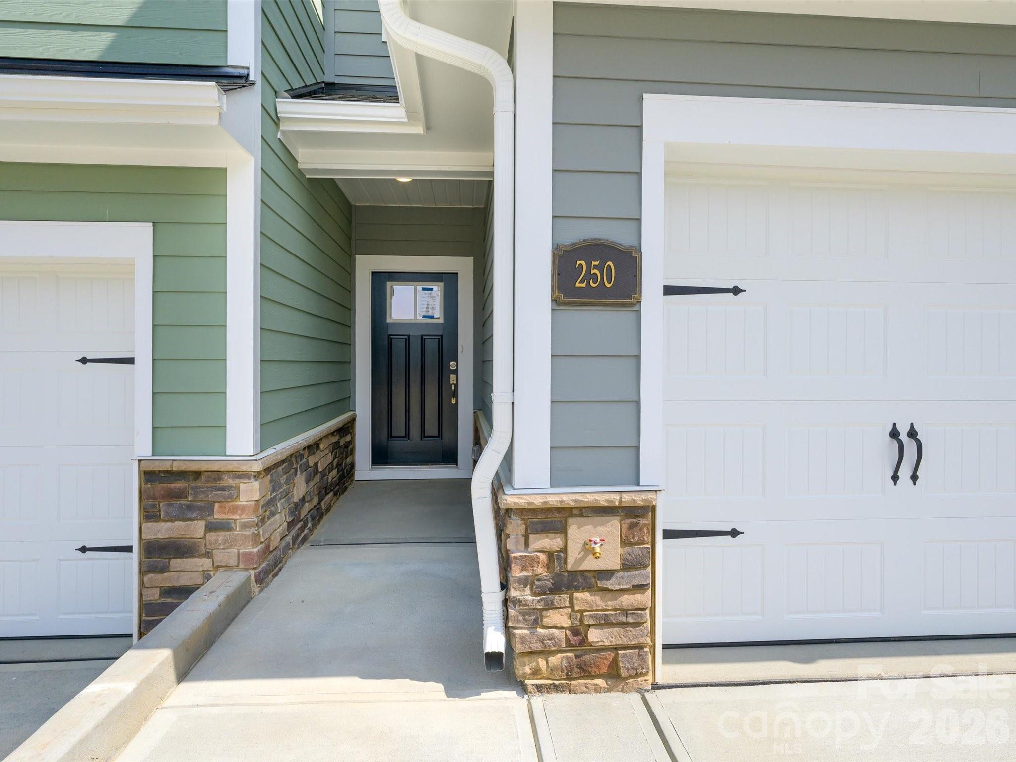 250 Alluvium Lane — Waxhaw