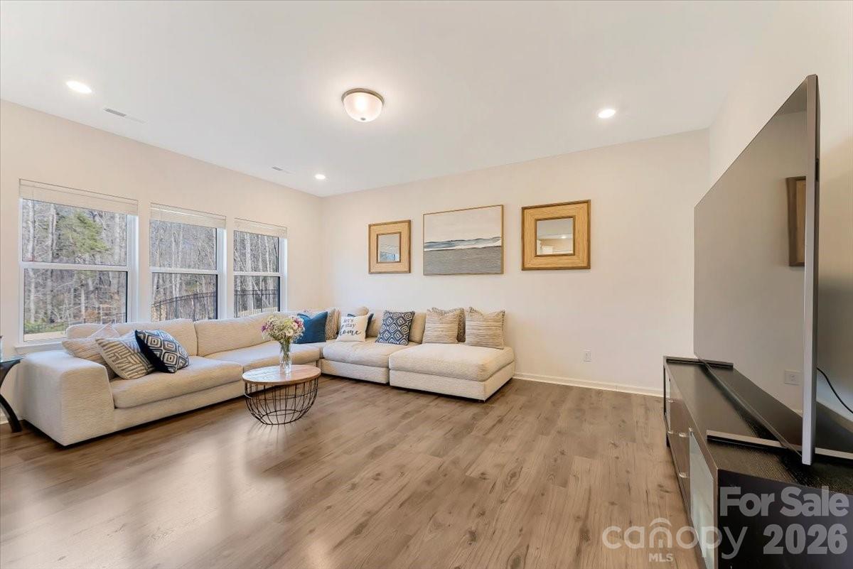 2072 Voyage Circle — Monroe