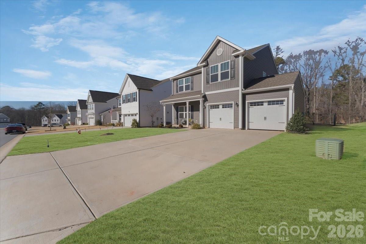 2072 Voyage Circle — Monroe