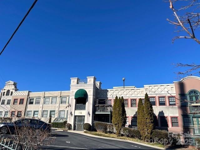 37 Hiawassee Street #W106 — Asheville