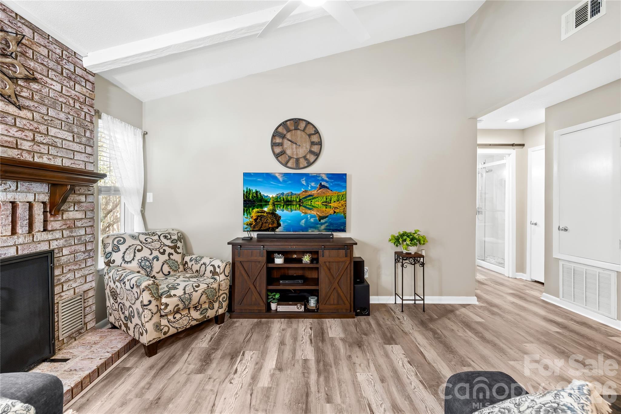 911 Sardis Cove Drive — Charlotte