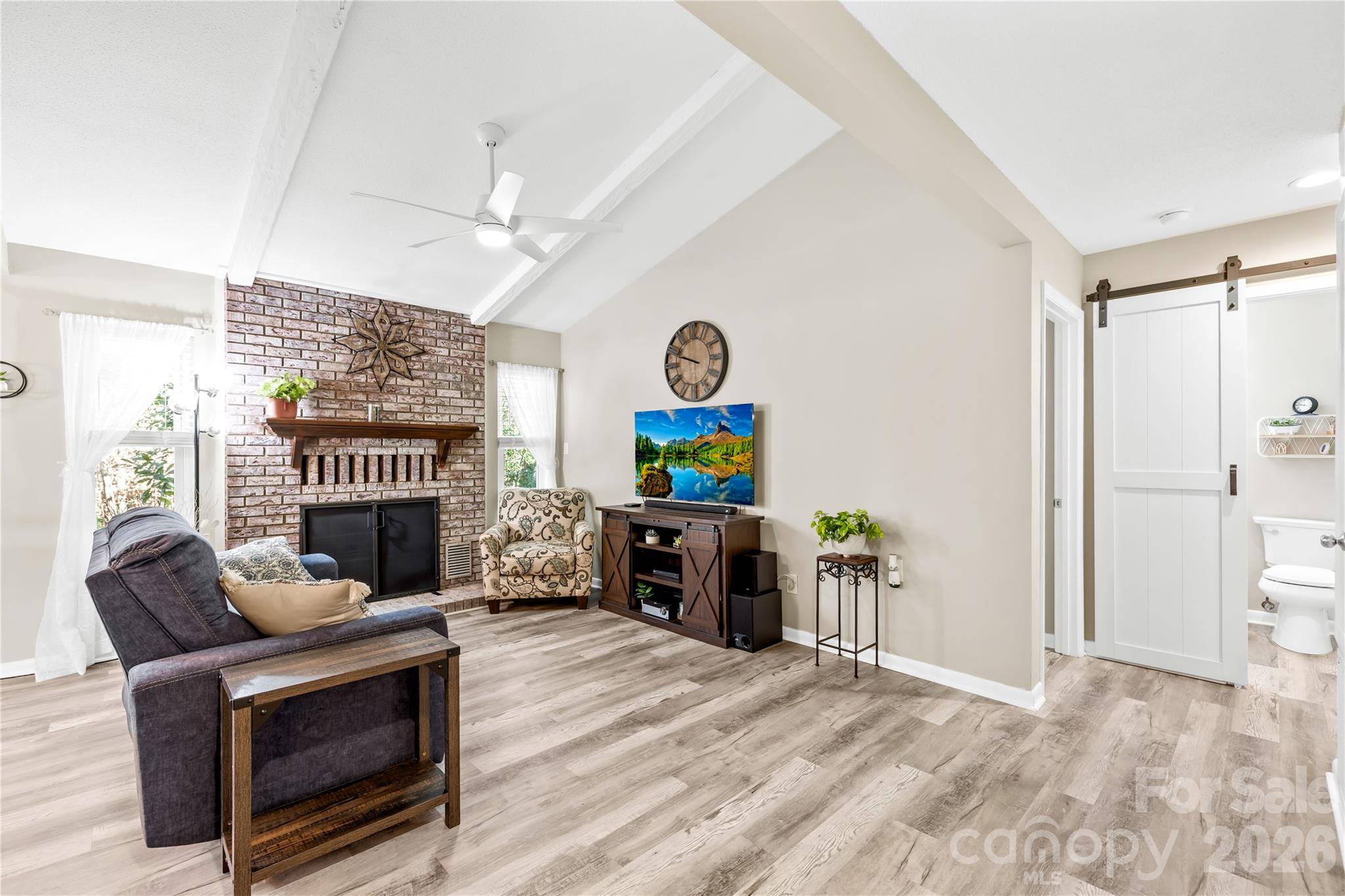 911 Sardis Cove Drive — Charlotte