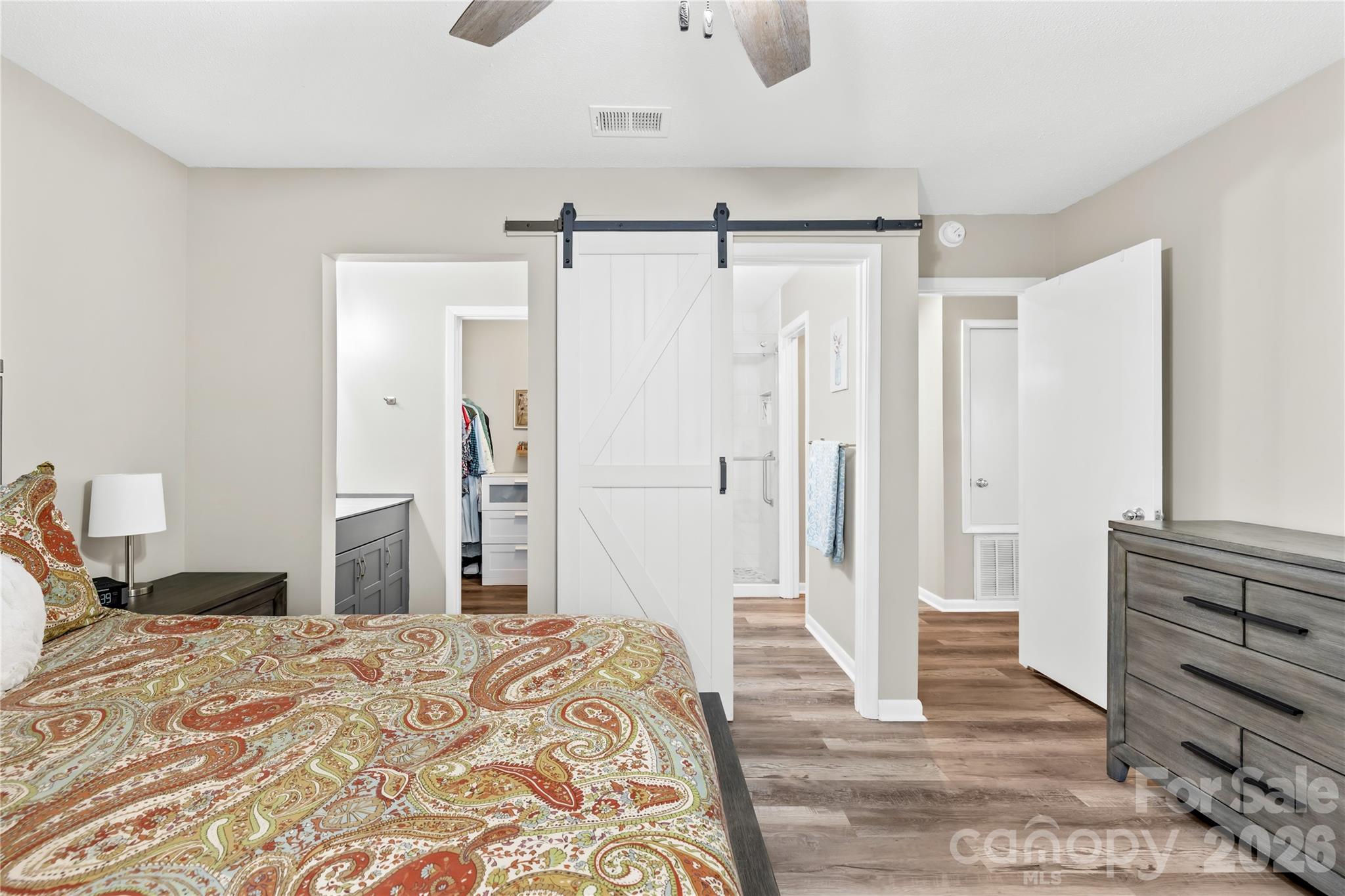 911 Sardis Cove Drive — Charlotte