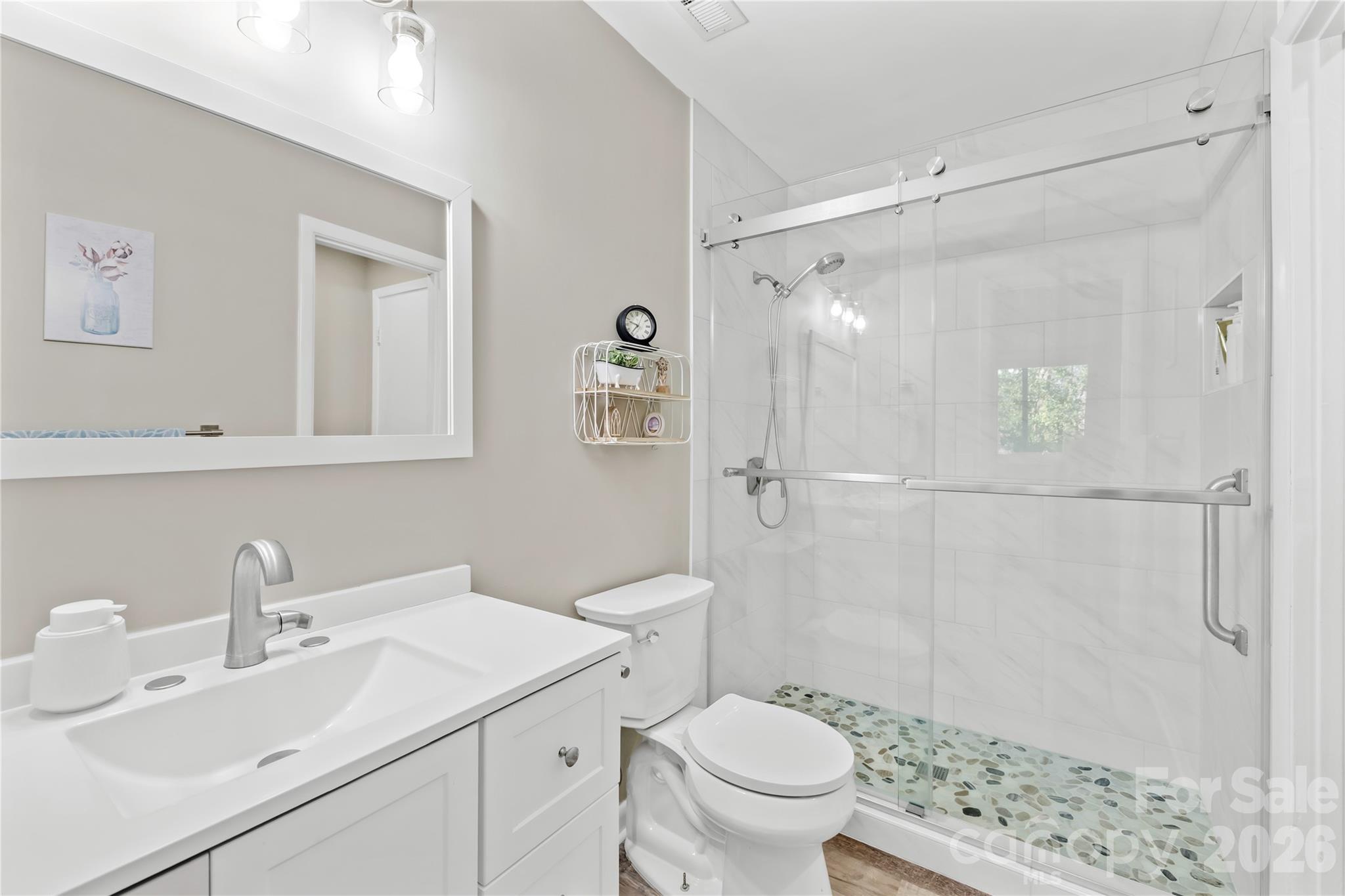 911 Sardis Cove Drive — Charlotte