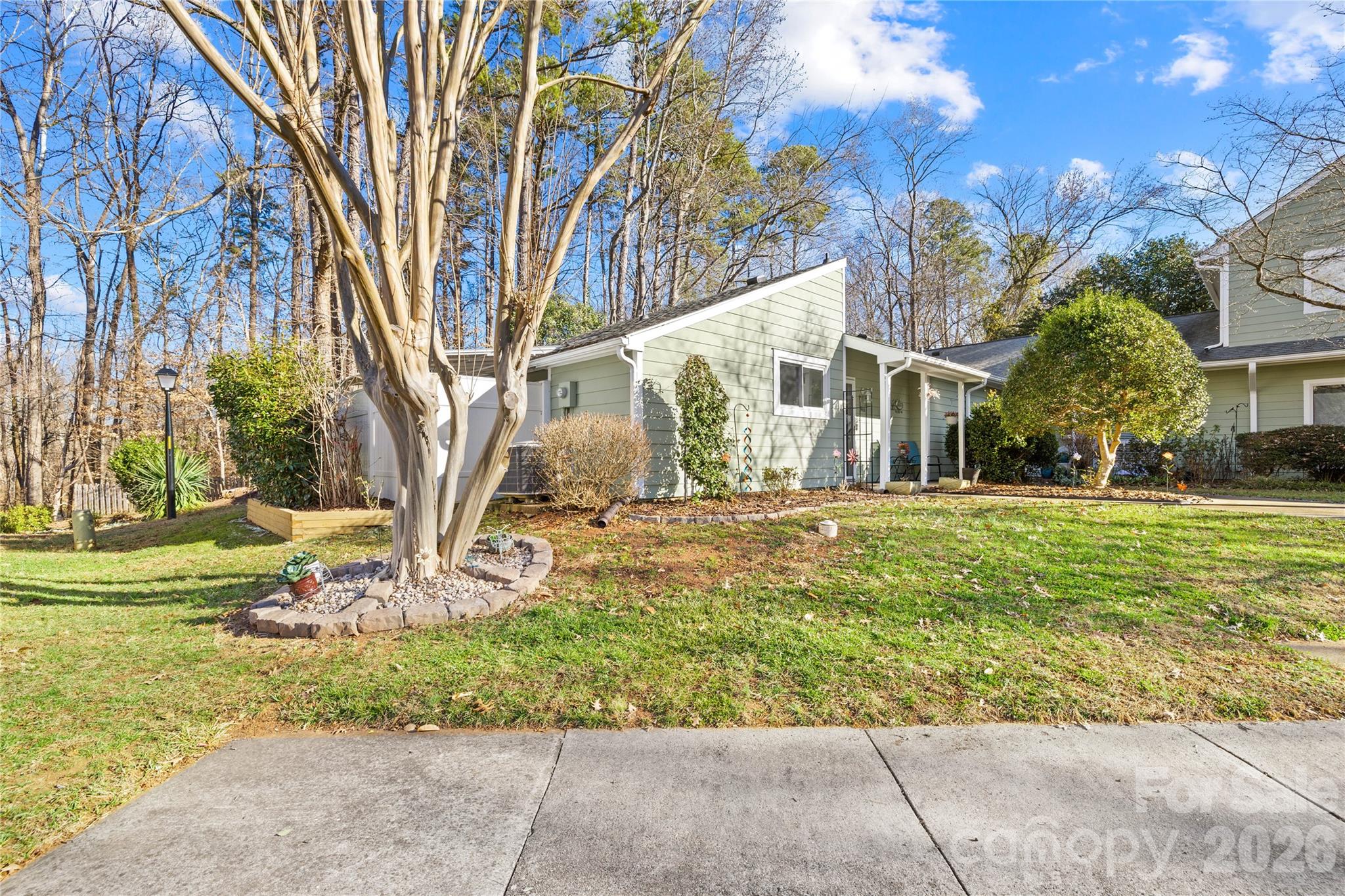 911 Sardis Cove Drive — Charlotte
